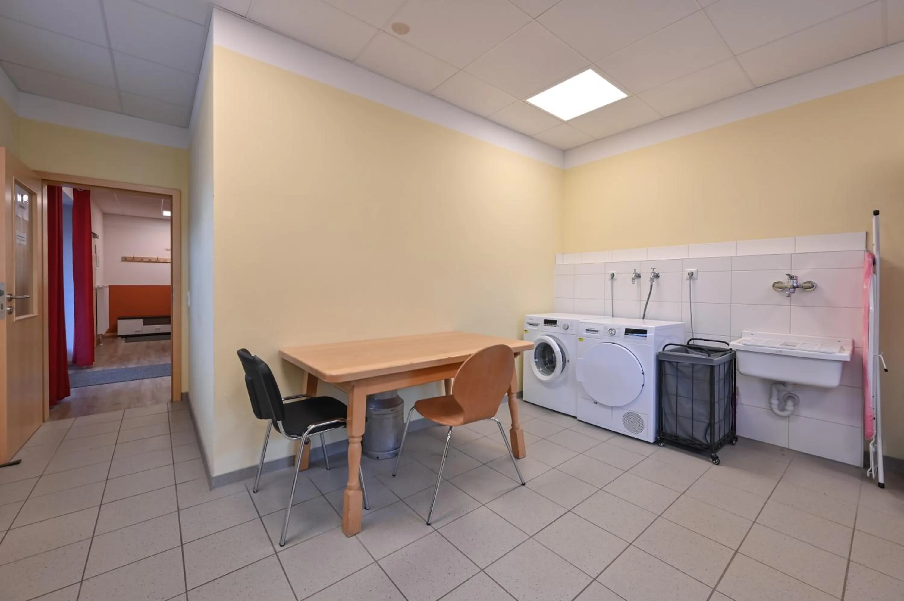 washing machine in Rote Villa Füssen