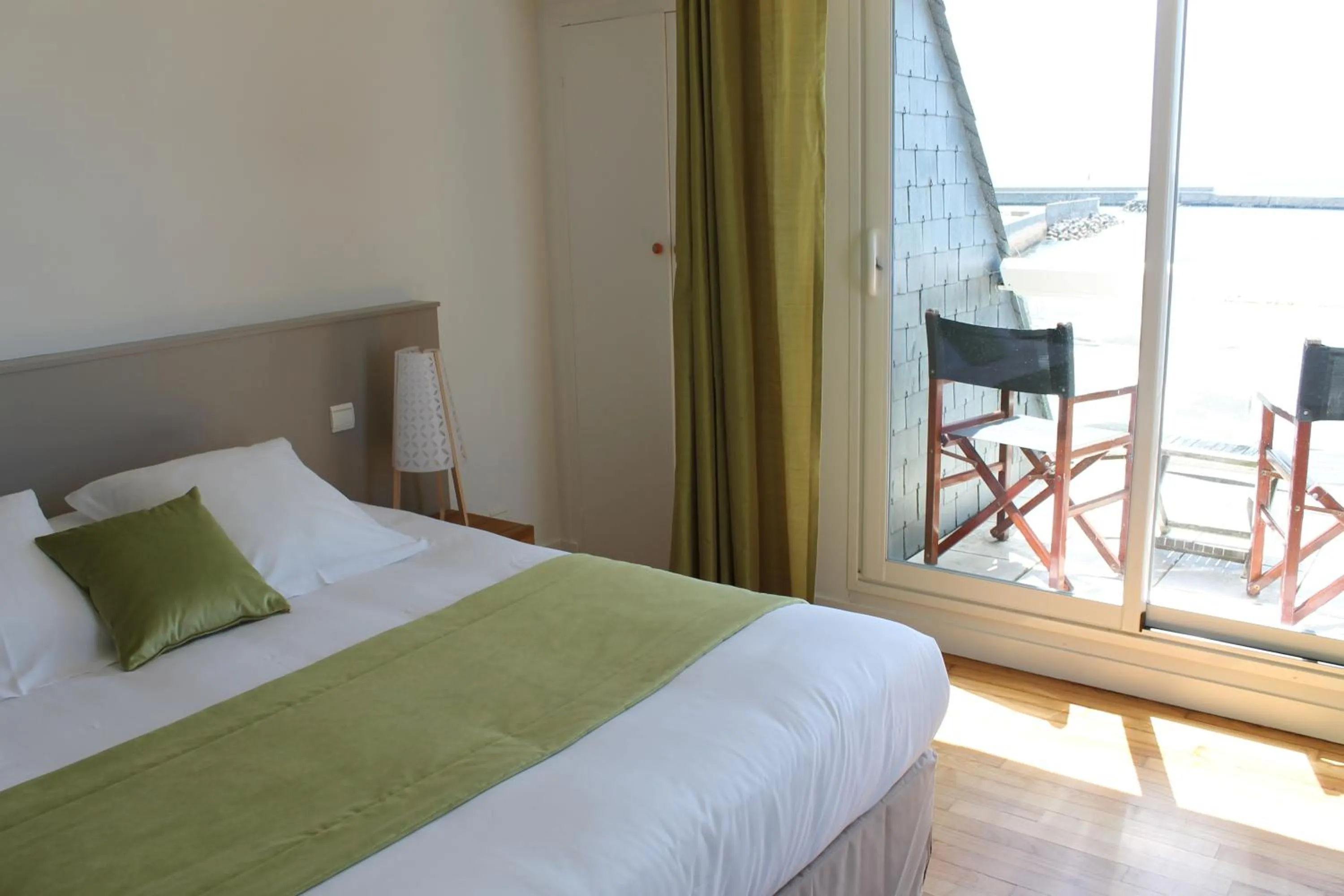 Bed in Le Poisson d'Avril