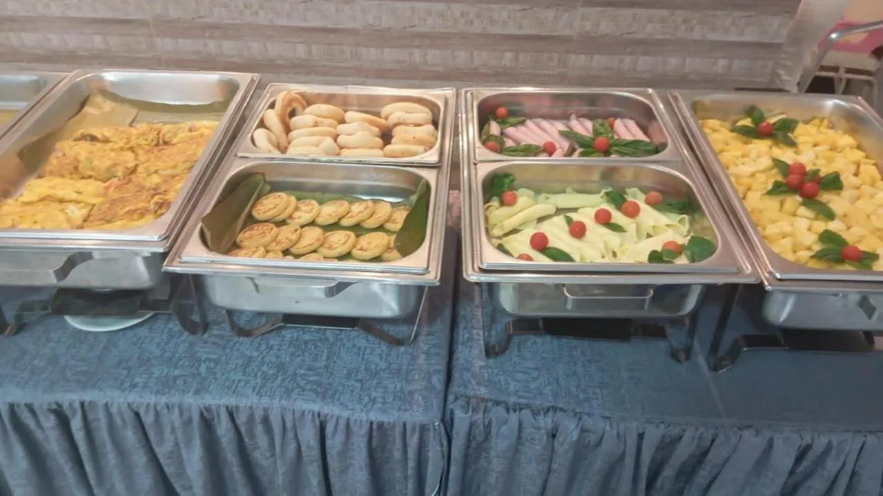 Breakfast in hgo hotel