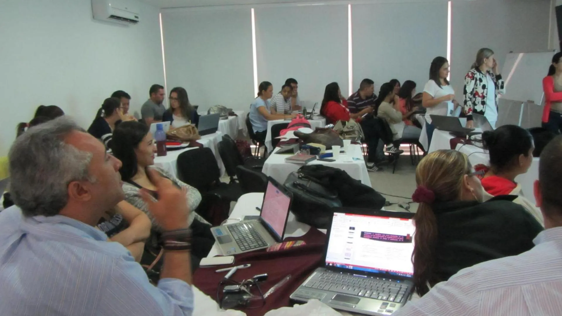 Business facilities in hgo hotel