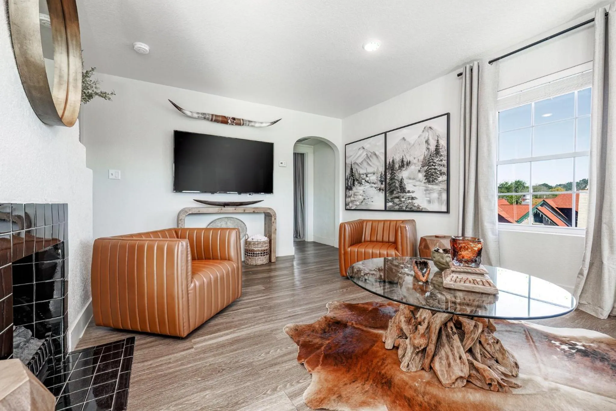 Living room in Best Court