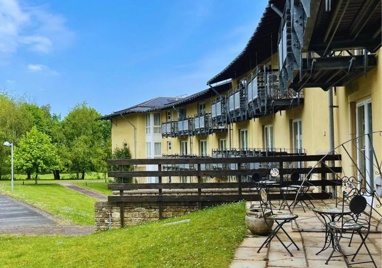 Balcony/Terrace in Swindon Blunsdon House Hotel, BW Premier Collection