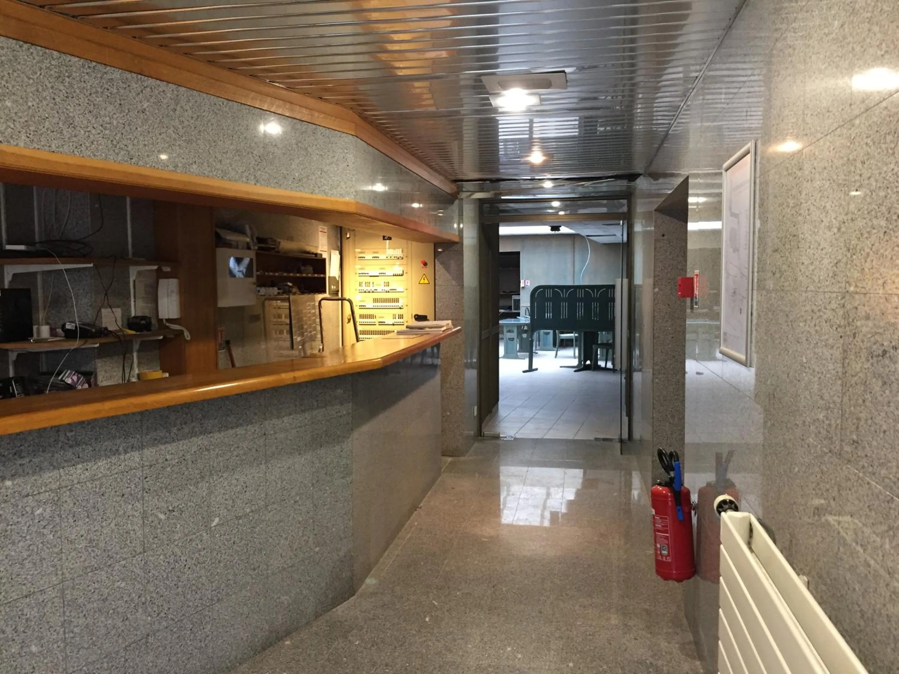 Lobby or reception in Hôtel De La Mare -restaurant pour les clients sur réservation