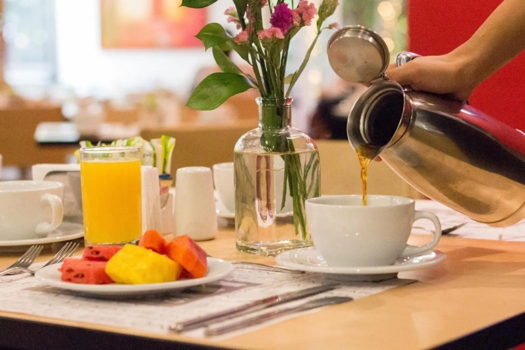 Breakfast in Novelty Suites Hotel - Oviedo Mall