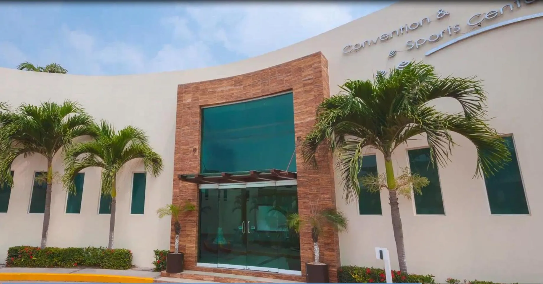 Lobby or reception in Artisan Playa Esmeralda Family Beach Hotel