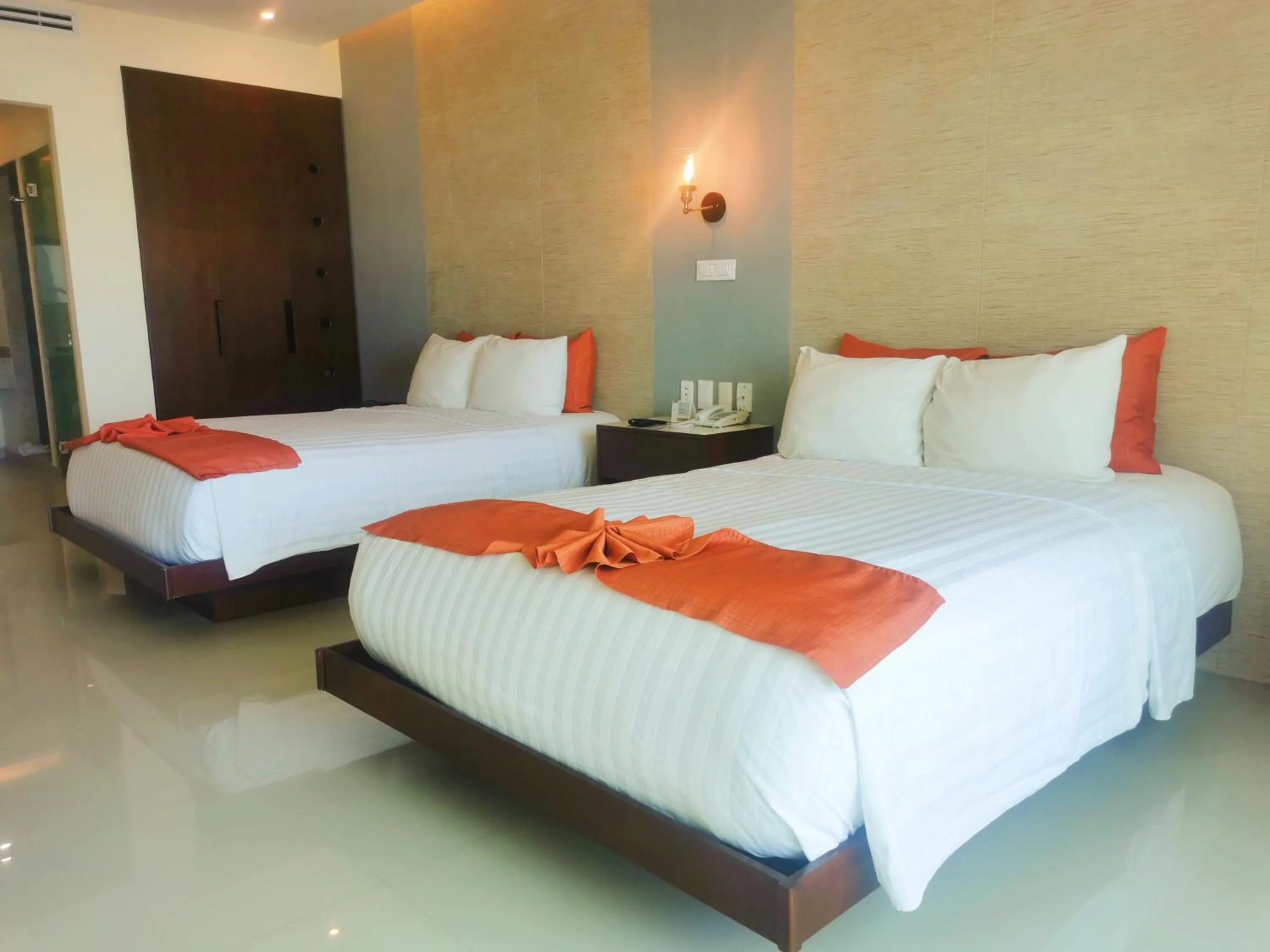 Bedroom, Bed in Artisan Playa Esmeralda Family Beach Hotel