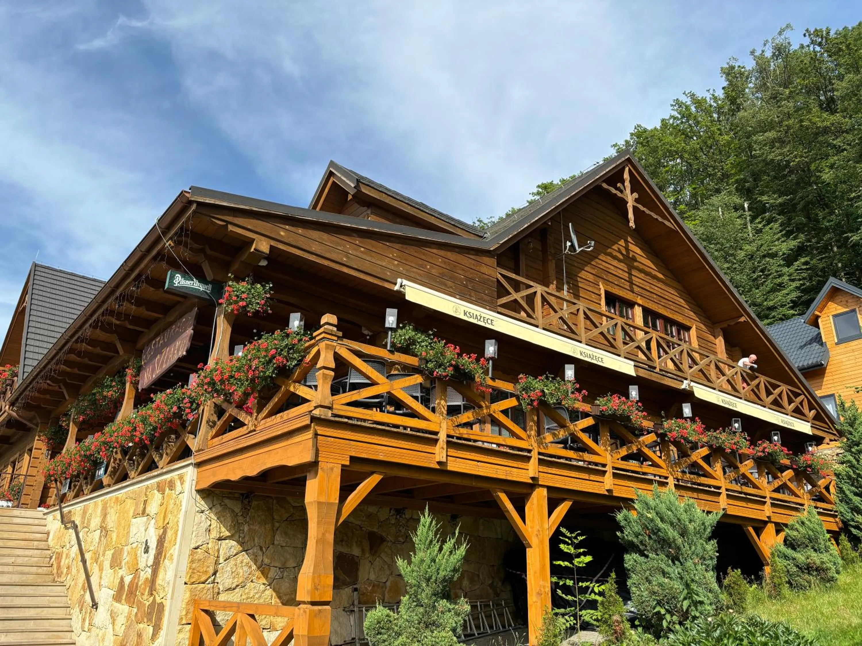 Property building in Pokoje i Domki Na Szlaku