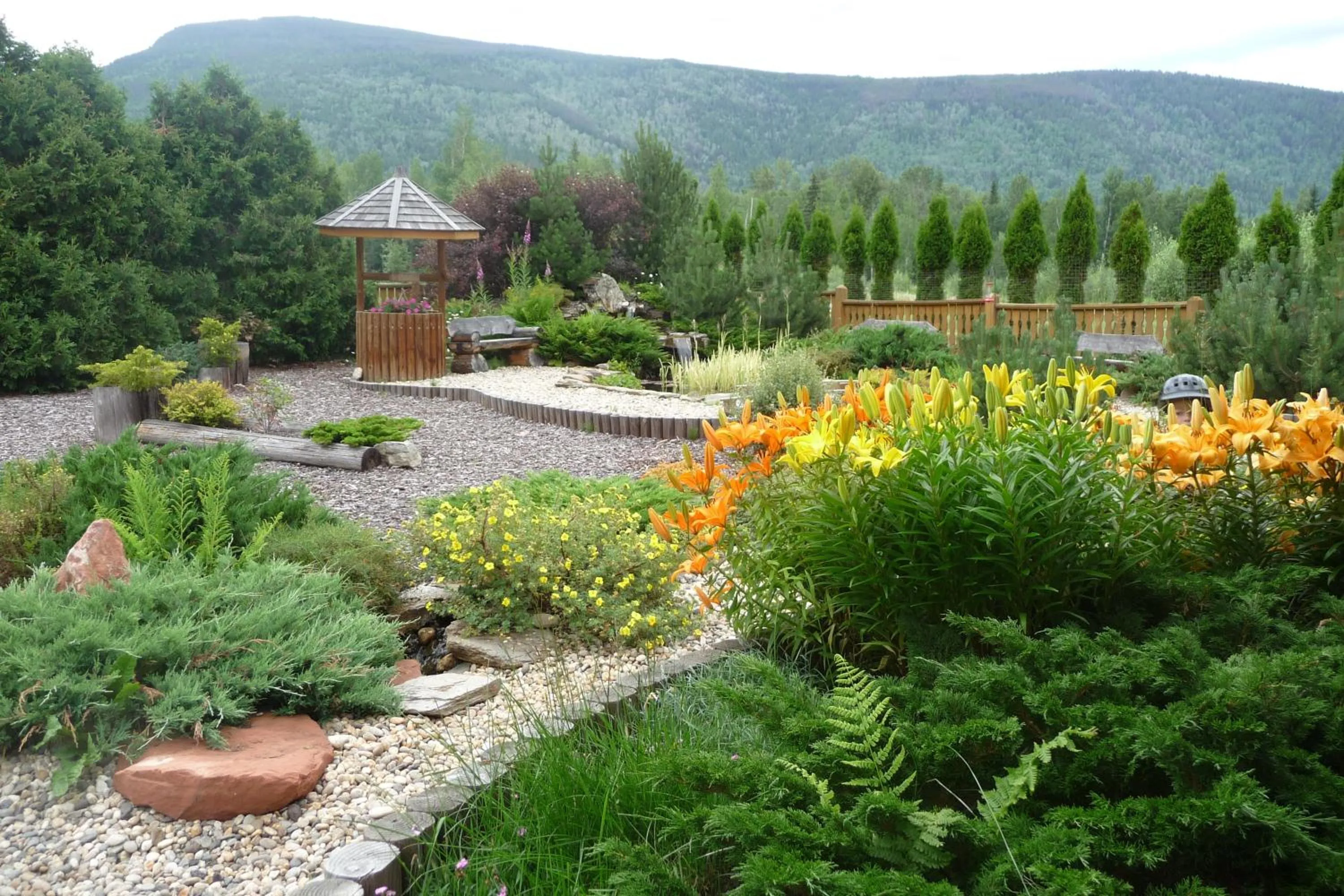 Garden in Blue Grouse Country Inn