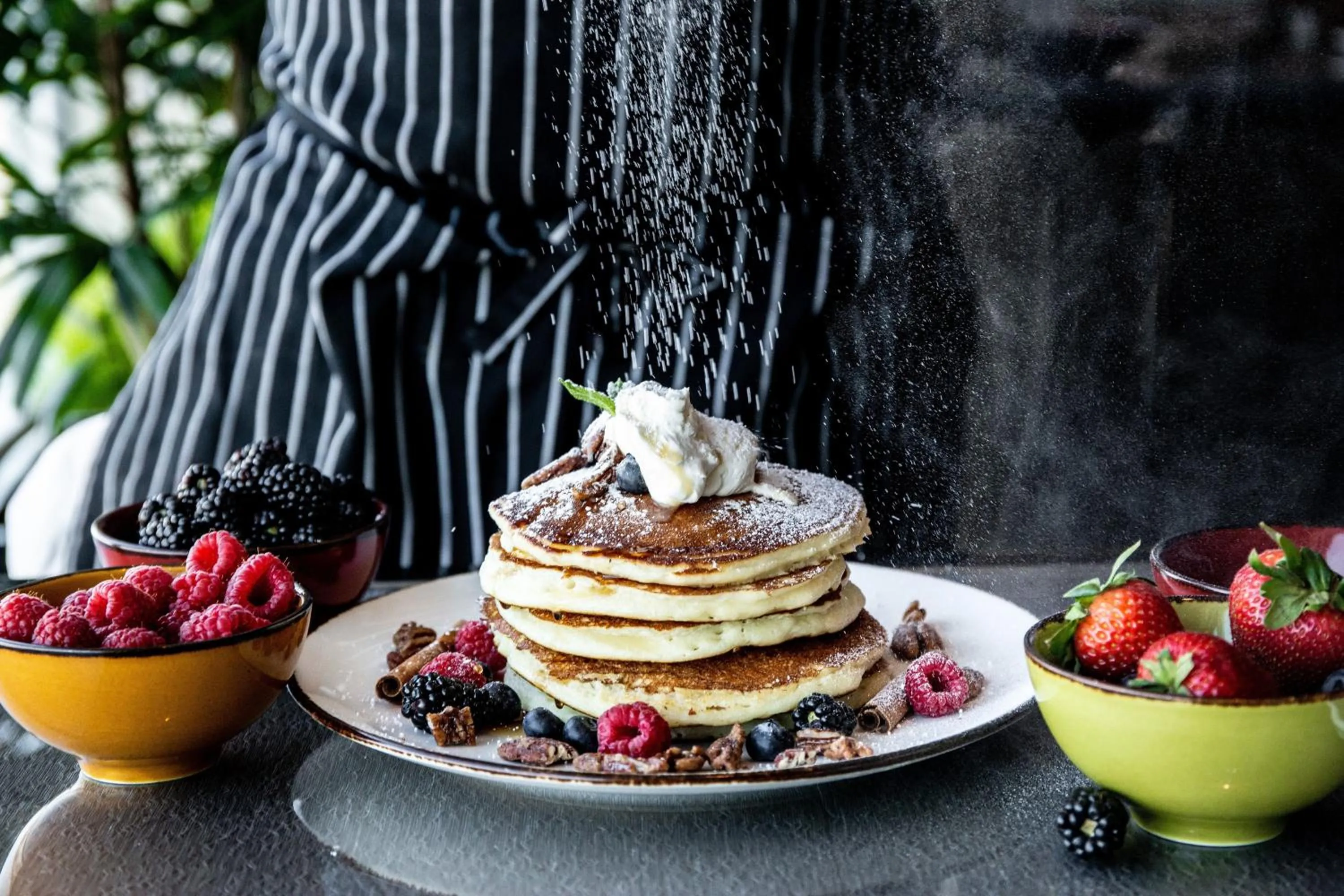 Food and drinks in Fairmont Vancouver Airport In-Terminal Hotel