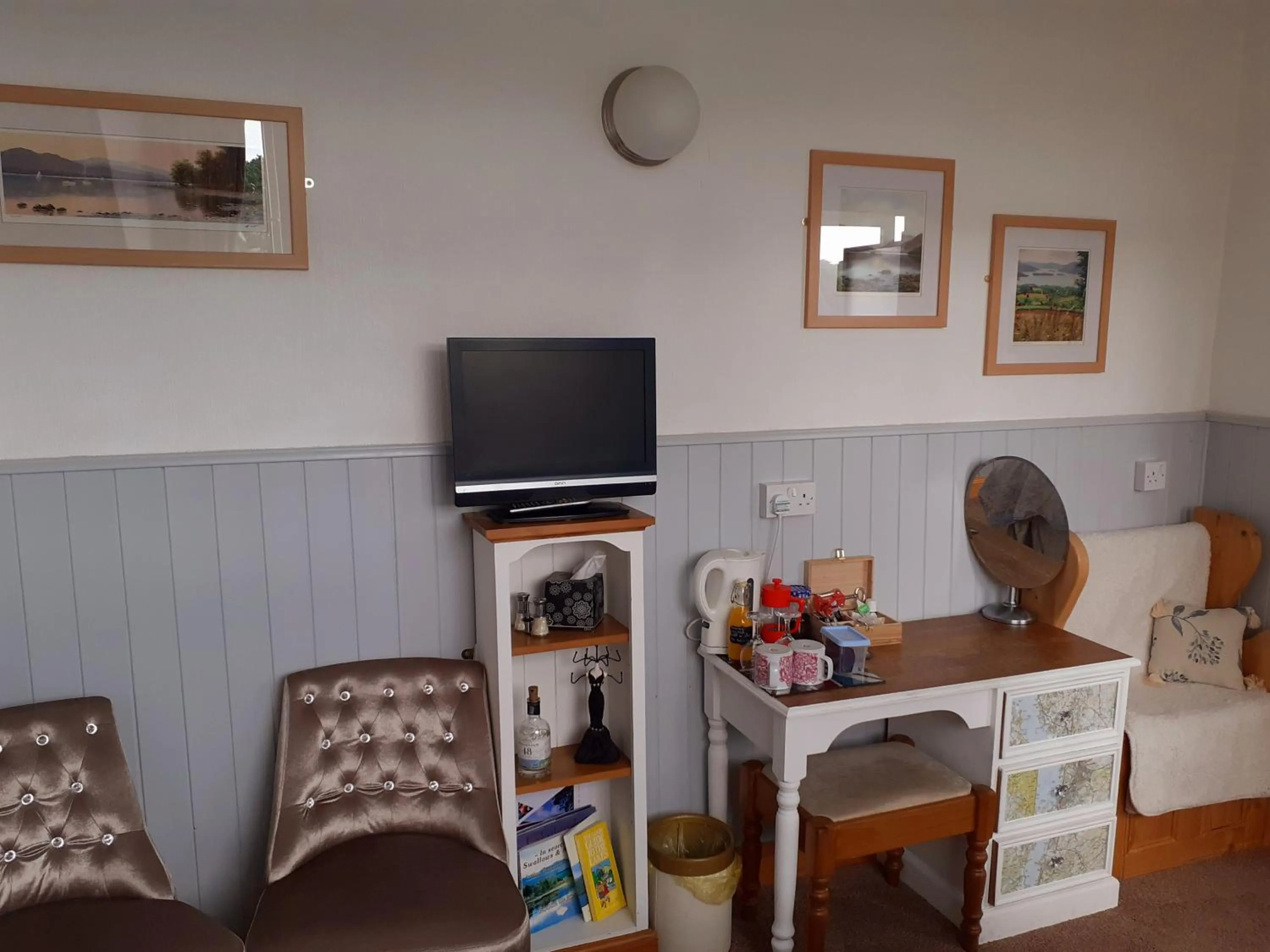 Other in Invergarry Room Only Guest House For Adults