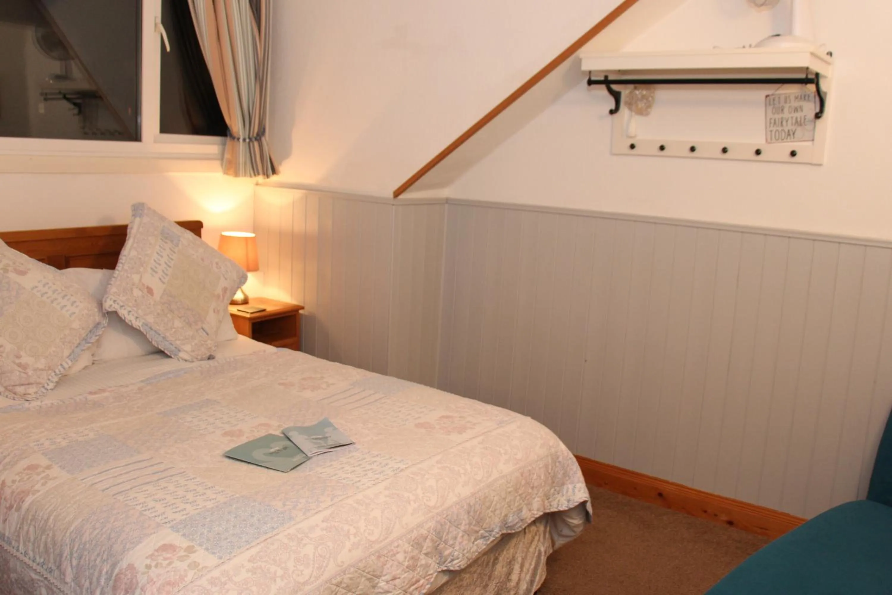 Bed in Invergarry Room Only Guest House For Adults