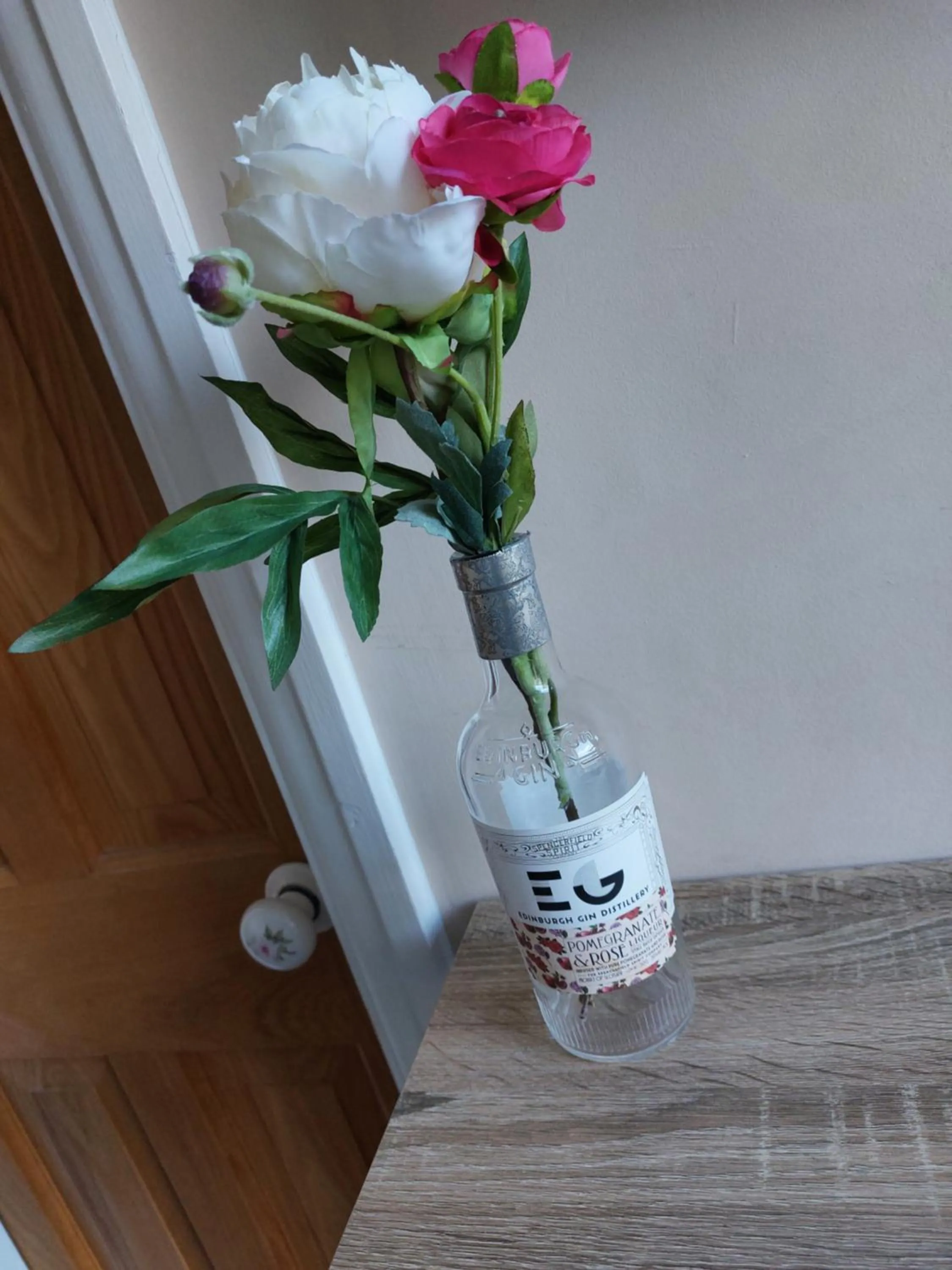 Property building in Invergarry Room Only Guest House For Adults