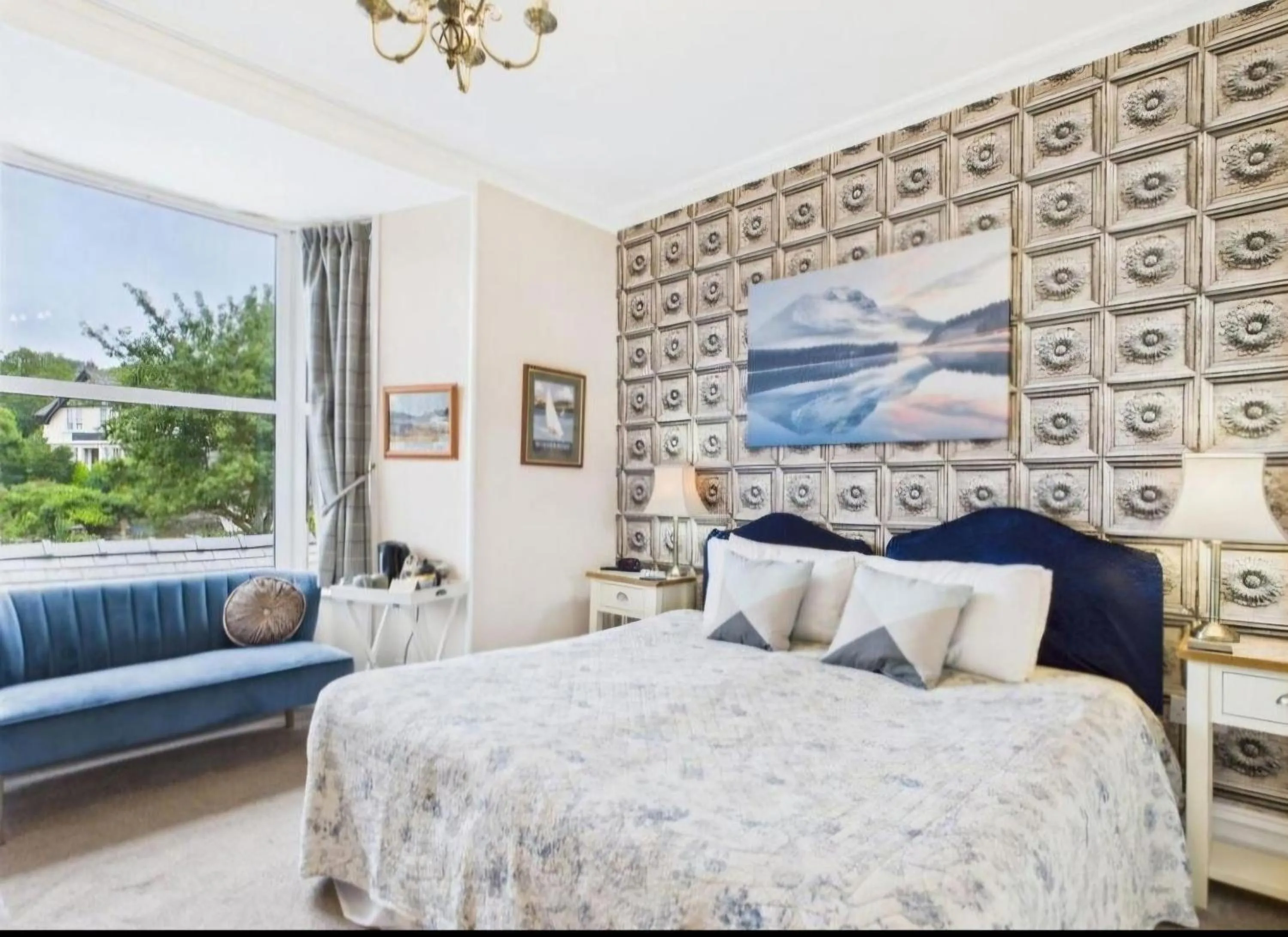 Bedroom, Bed in Invergarry Room Only Guest House For Adults