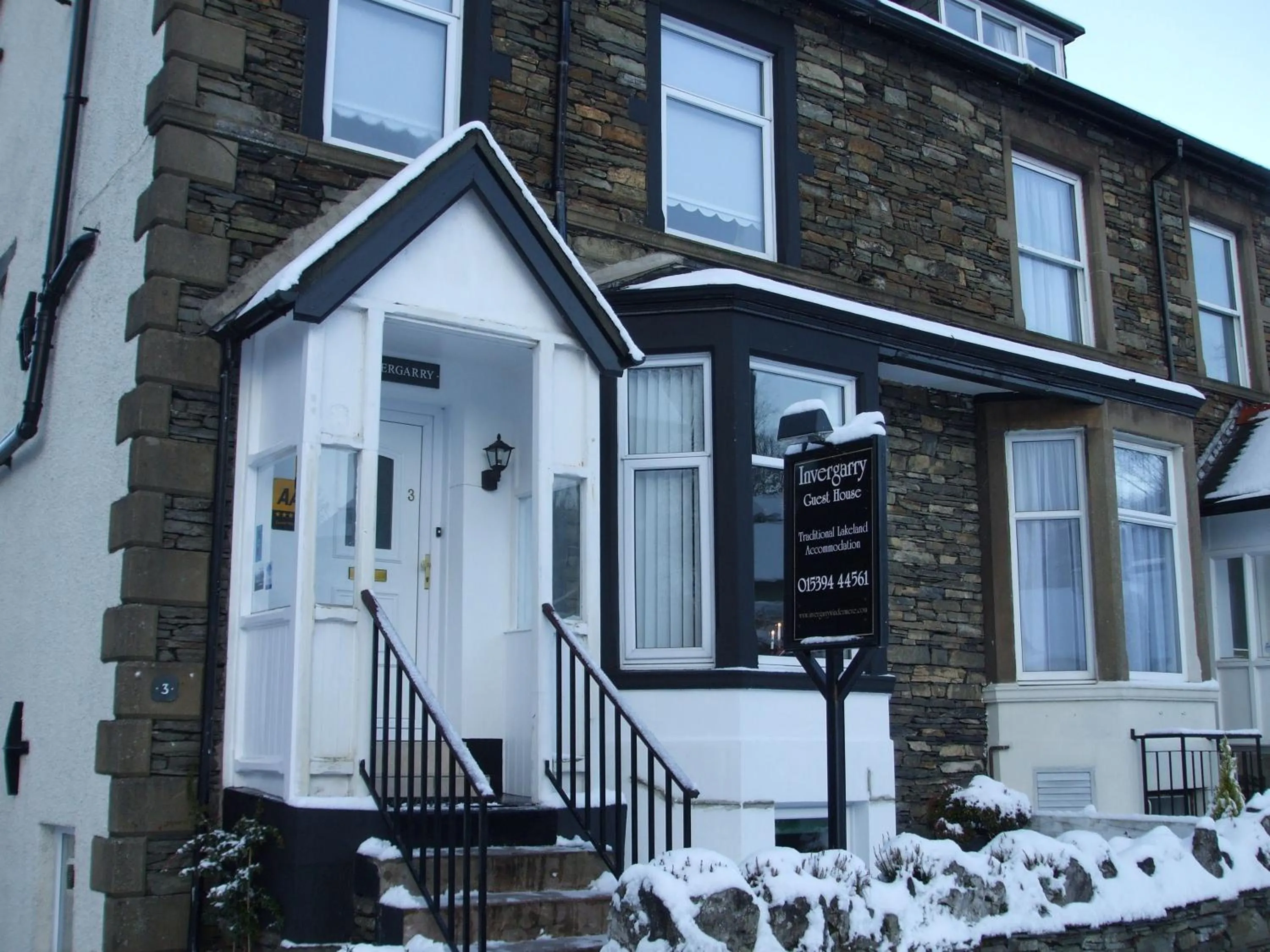 Street view in Invergarry Room Only Guest House For Adults