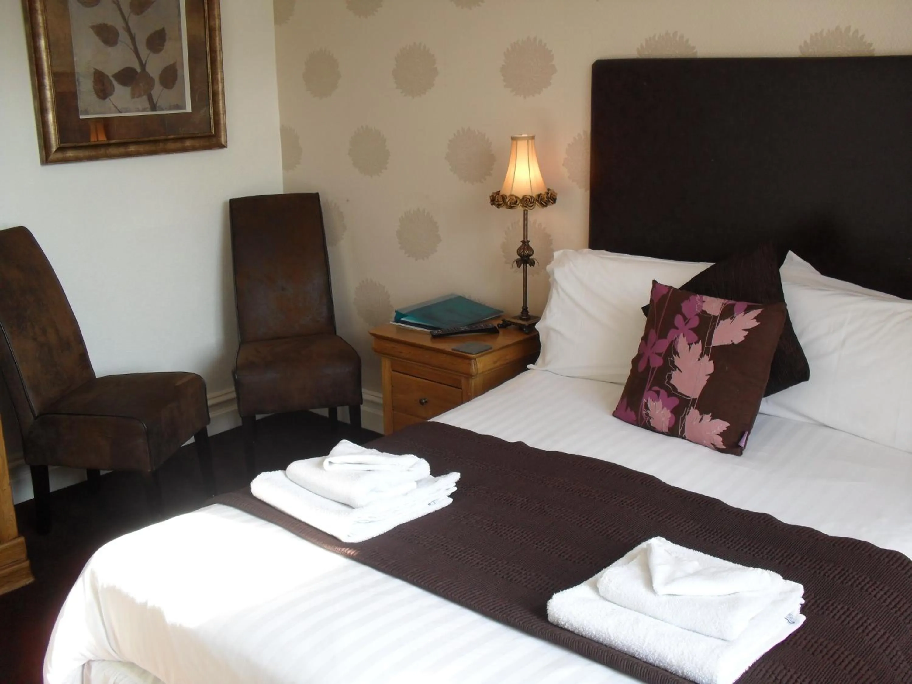 Bedroom, Bed in Invergarry Room Only Guest House For Adults