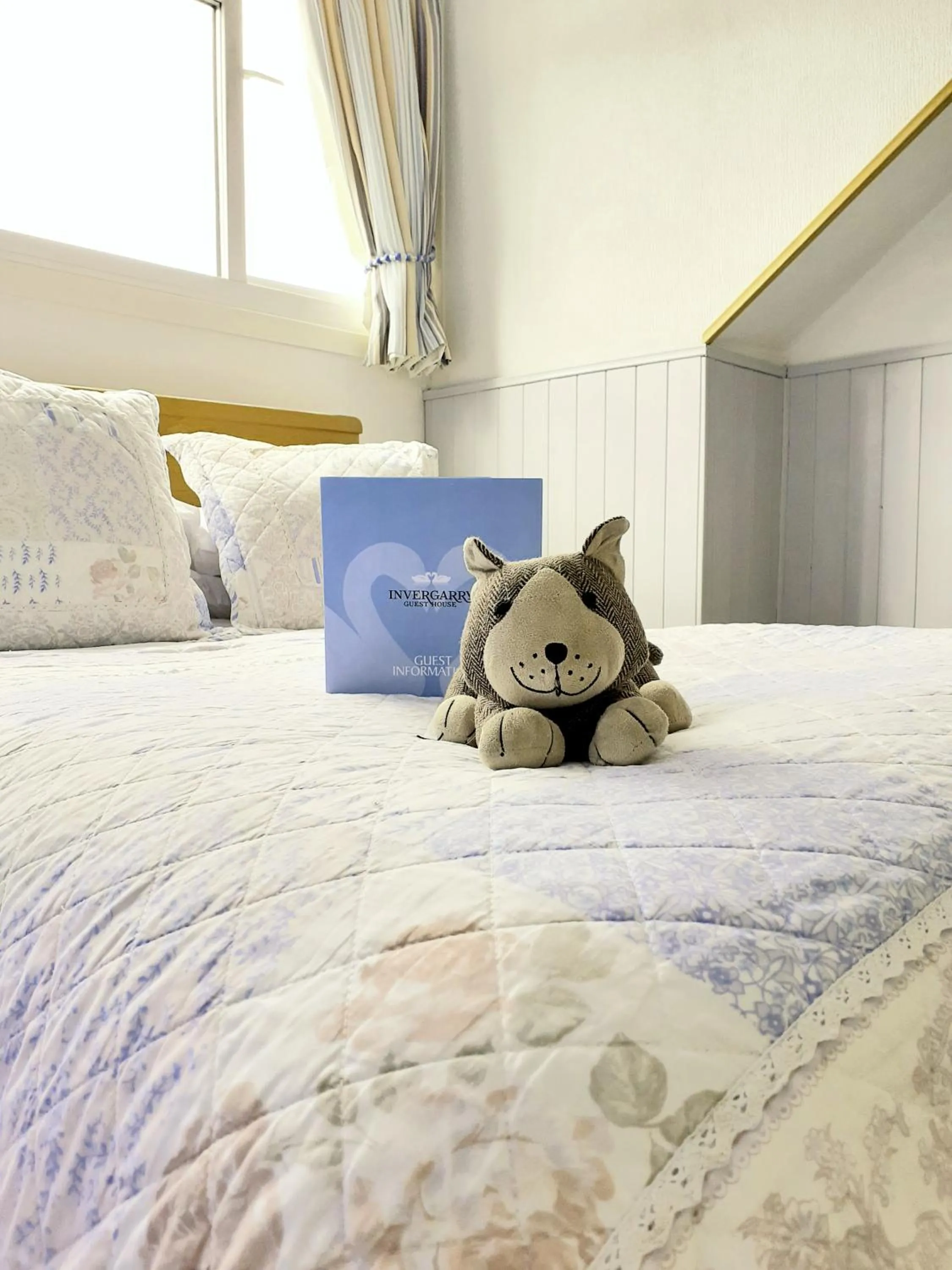 Property building, Bed in Invergarry Room Only Guest House For Adults