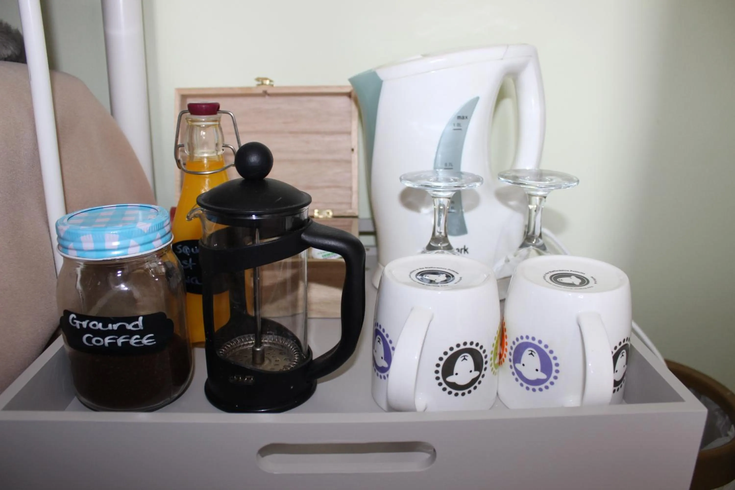 Non alcoholic drinks in Invergarry Room Only Guest House For Adults