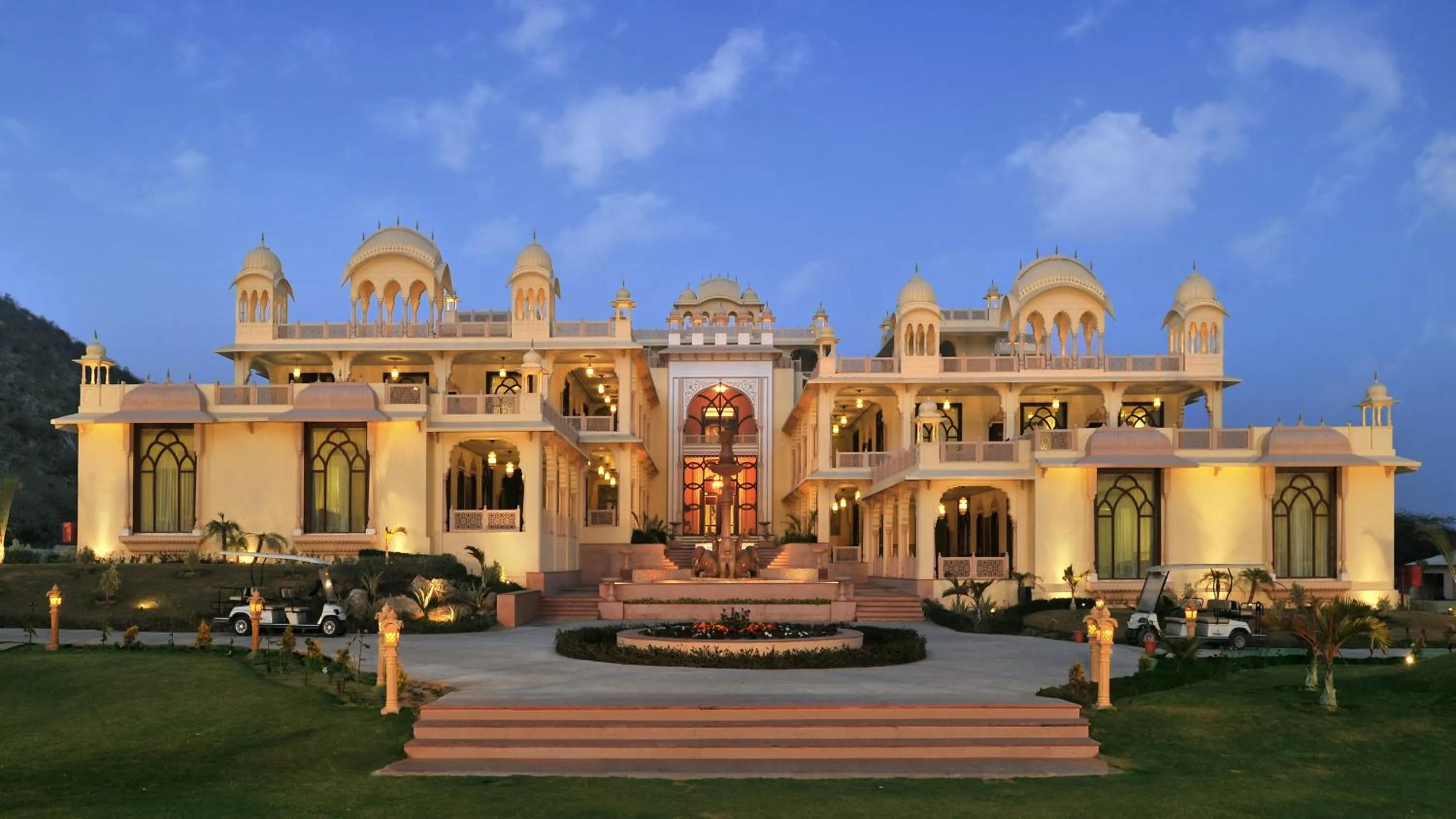 Facade/entrance in Rajasthali Resort & Spa