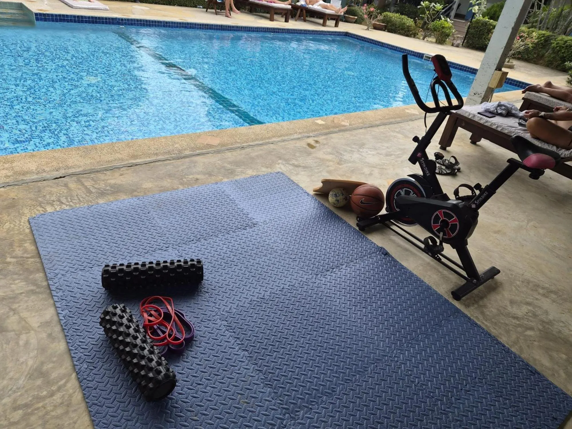 Swimming pool in Happy Mind Resort