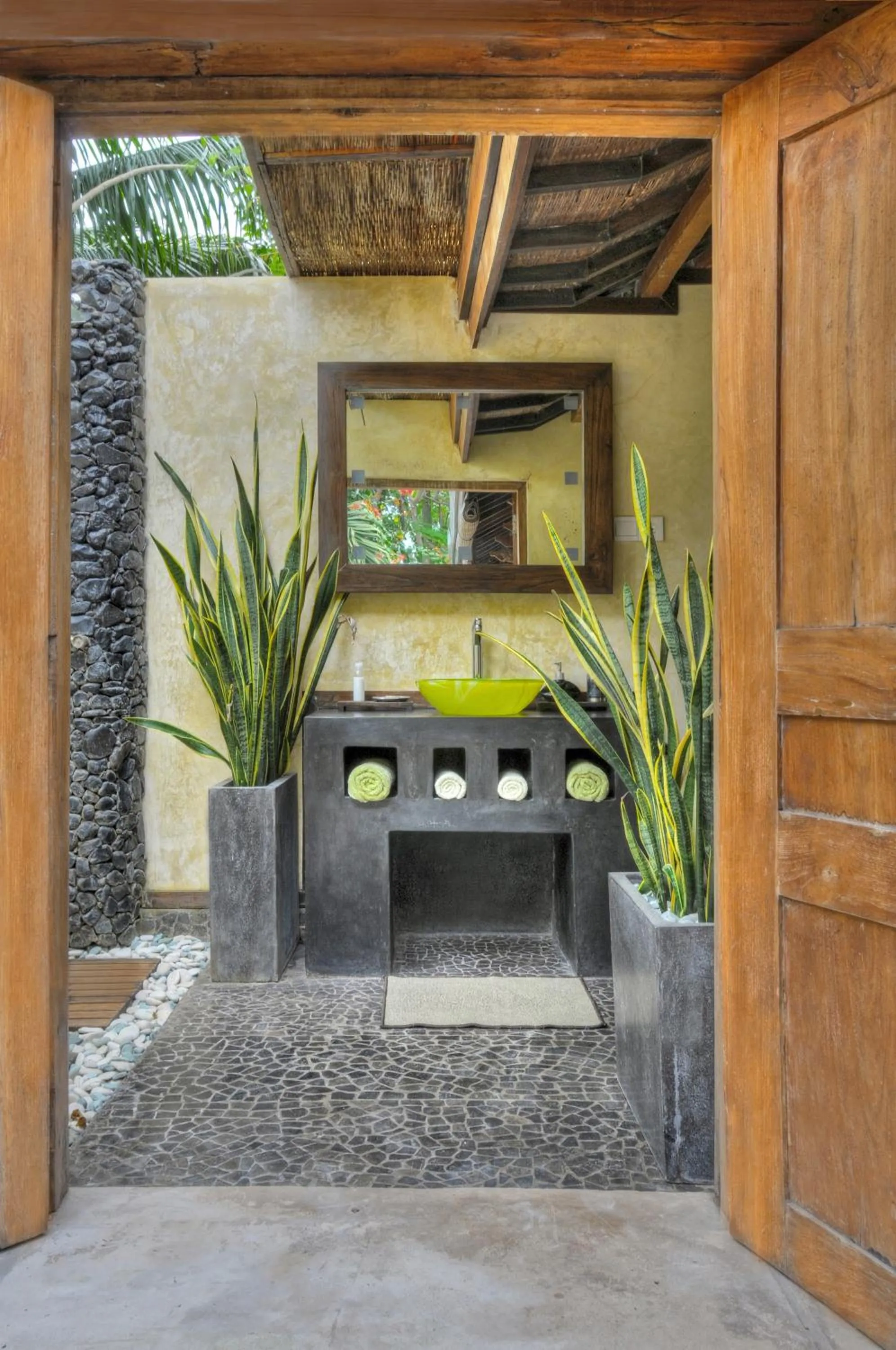 Bathroom in Gili Joglo