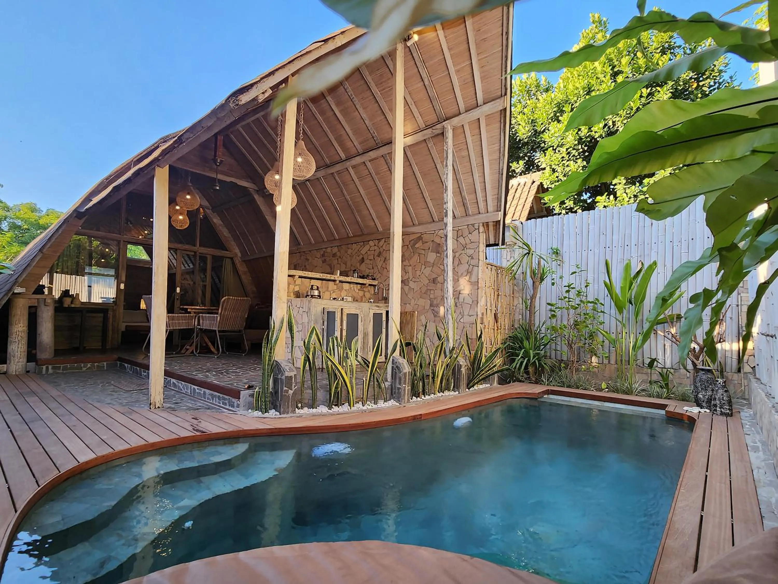 Swimming pool in Gili Joglo