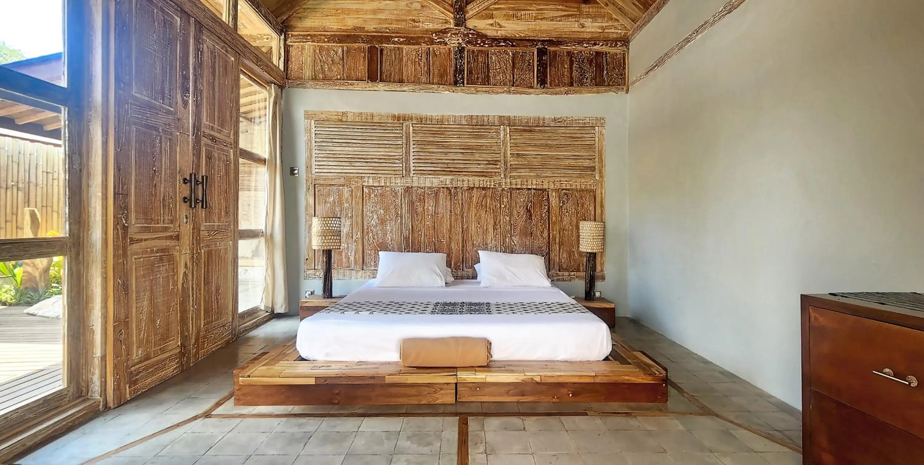 Bedroom, Bed in Gili Joglo