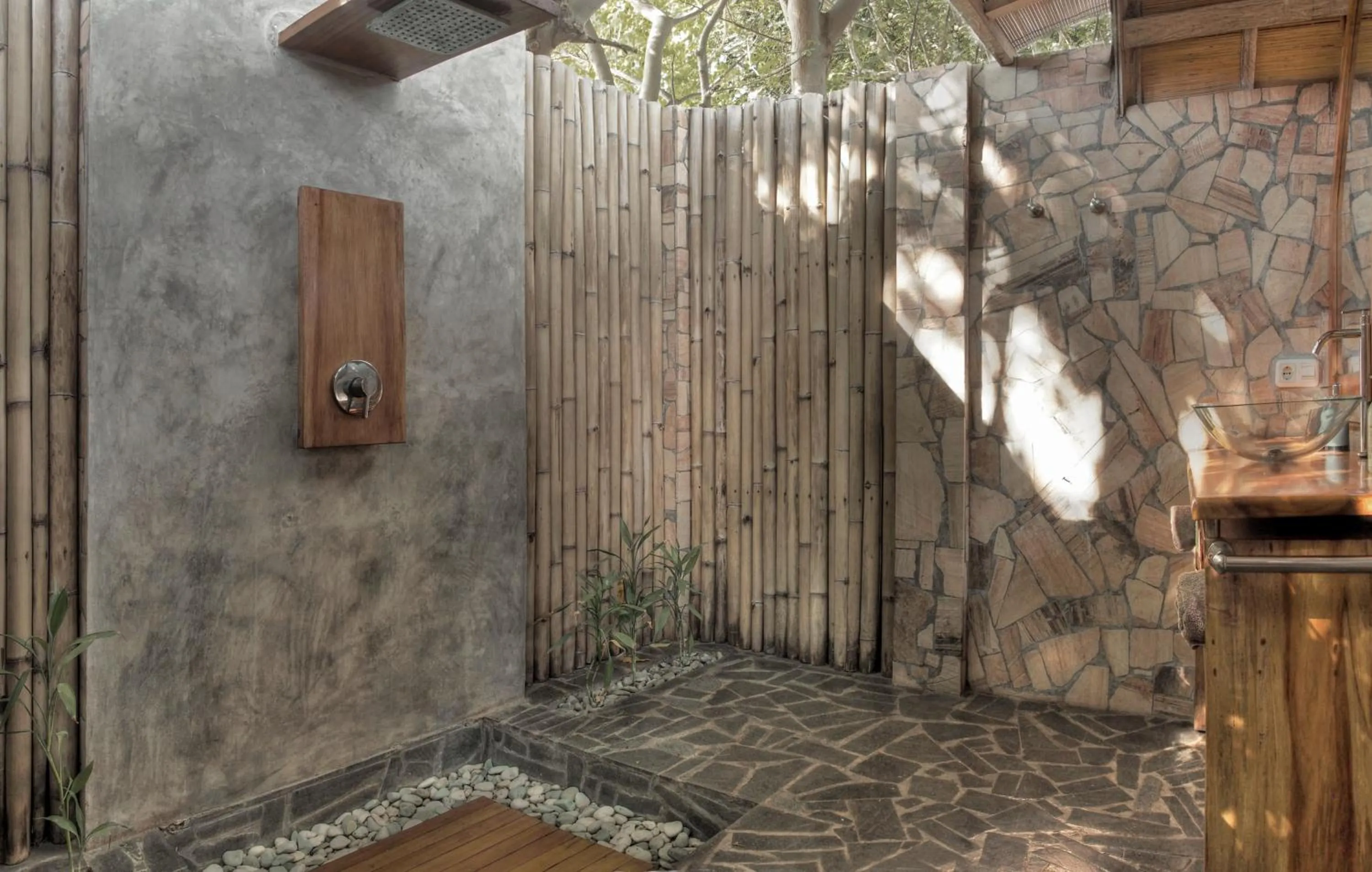 Bathroom in Gili Joglo