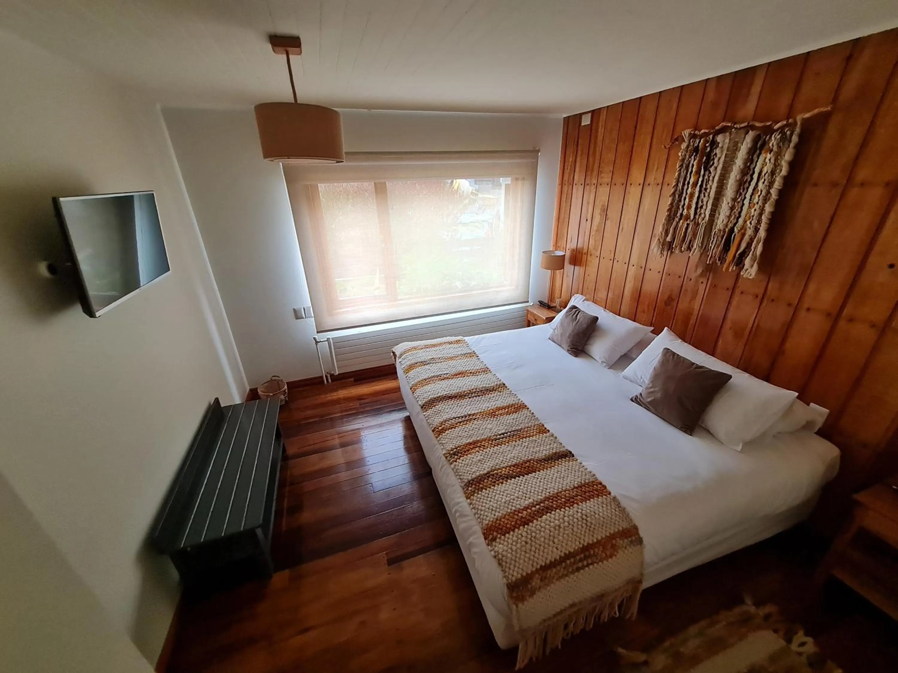 Bed in Patagonia Route B&B