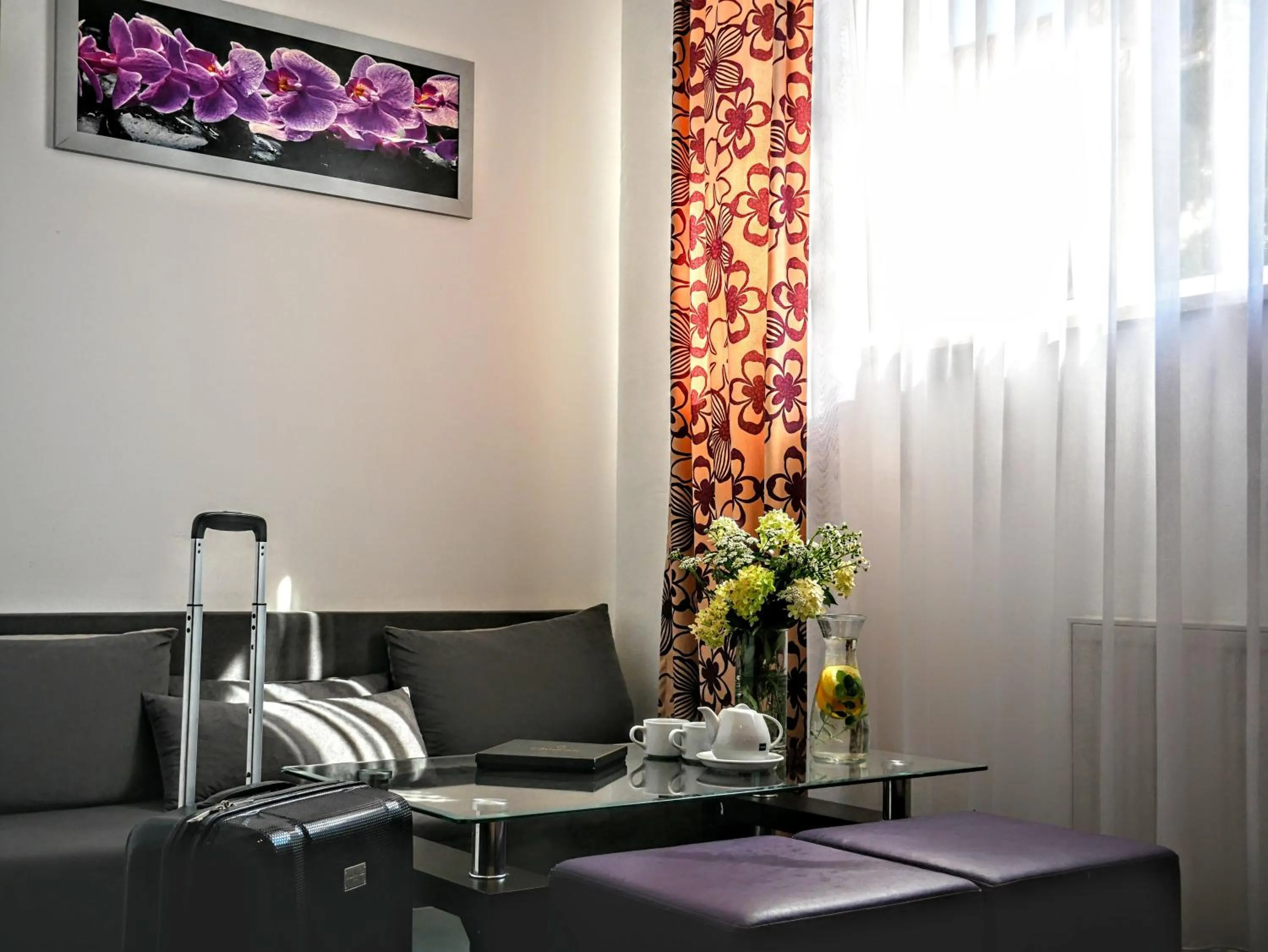 Living room in Hostel Evotel