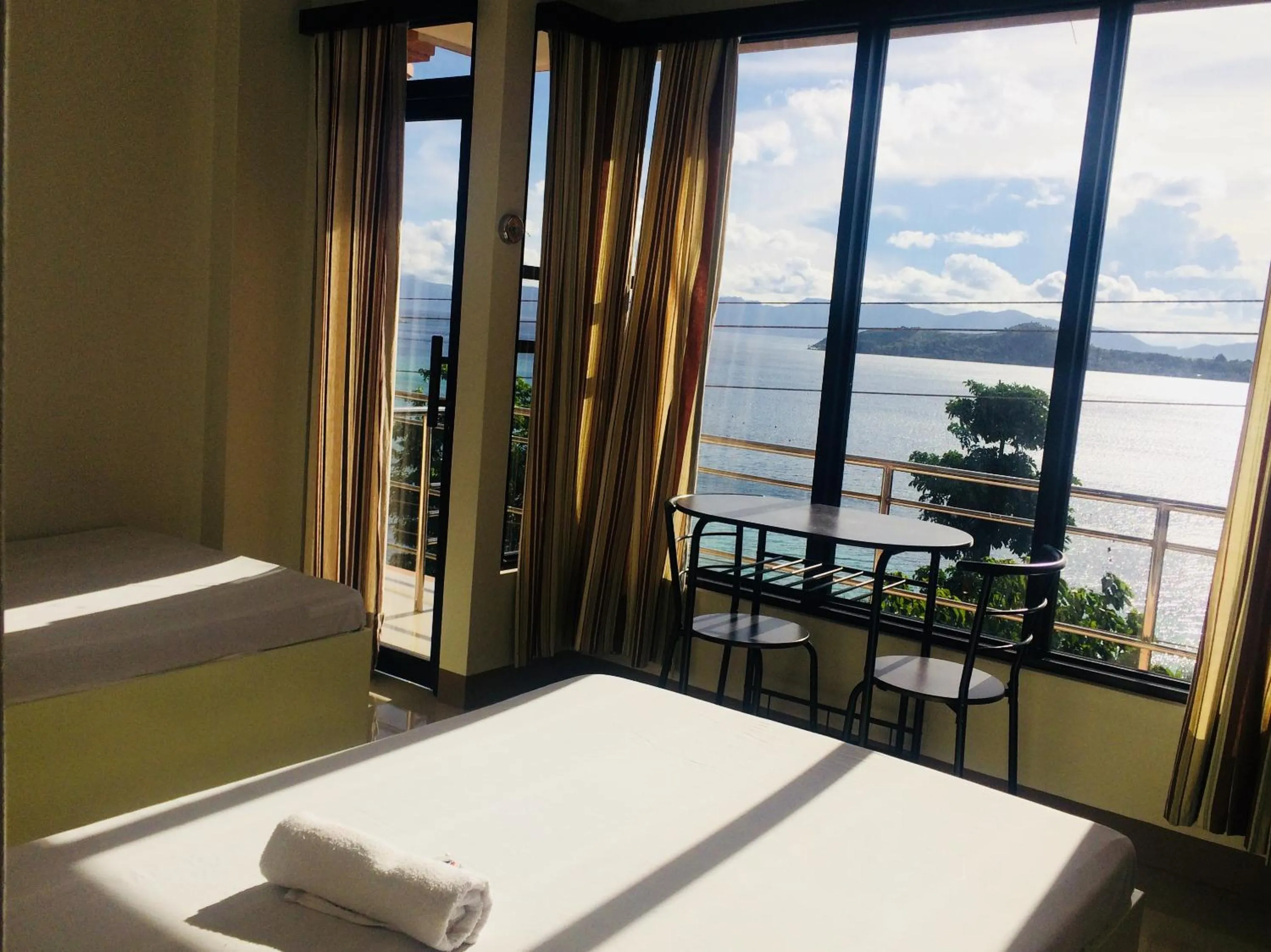 Balcony/Terrace, Bed in LCF - BB Hotel