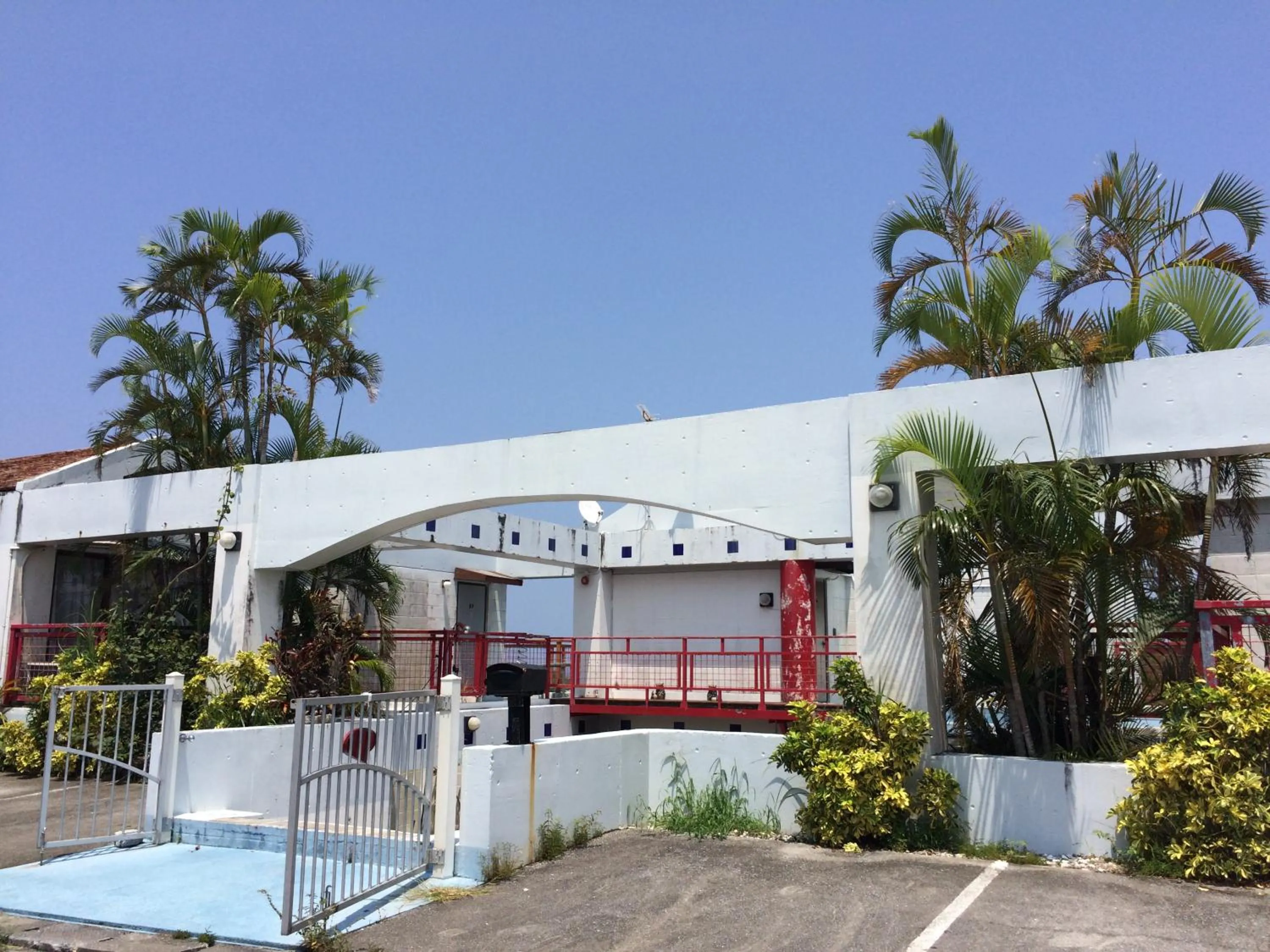 Facade/entrance in Surfside Bed & Breakfast