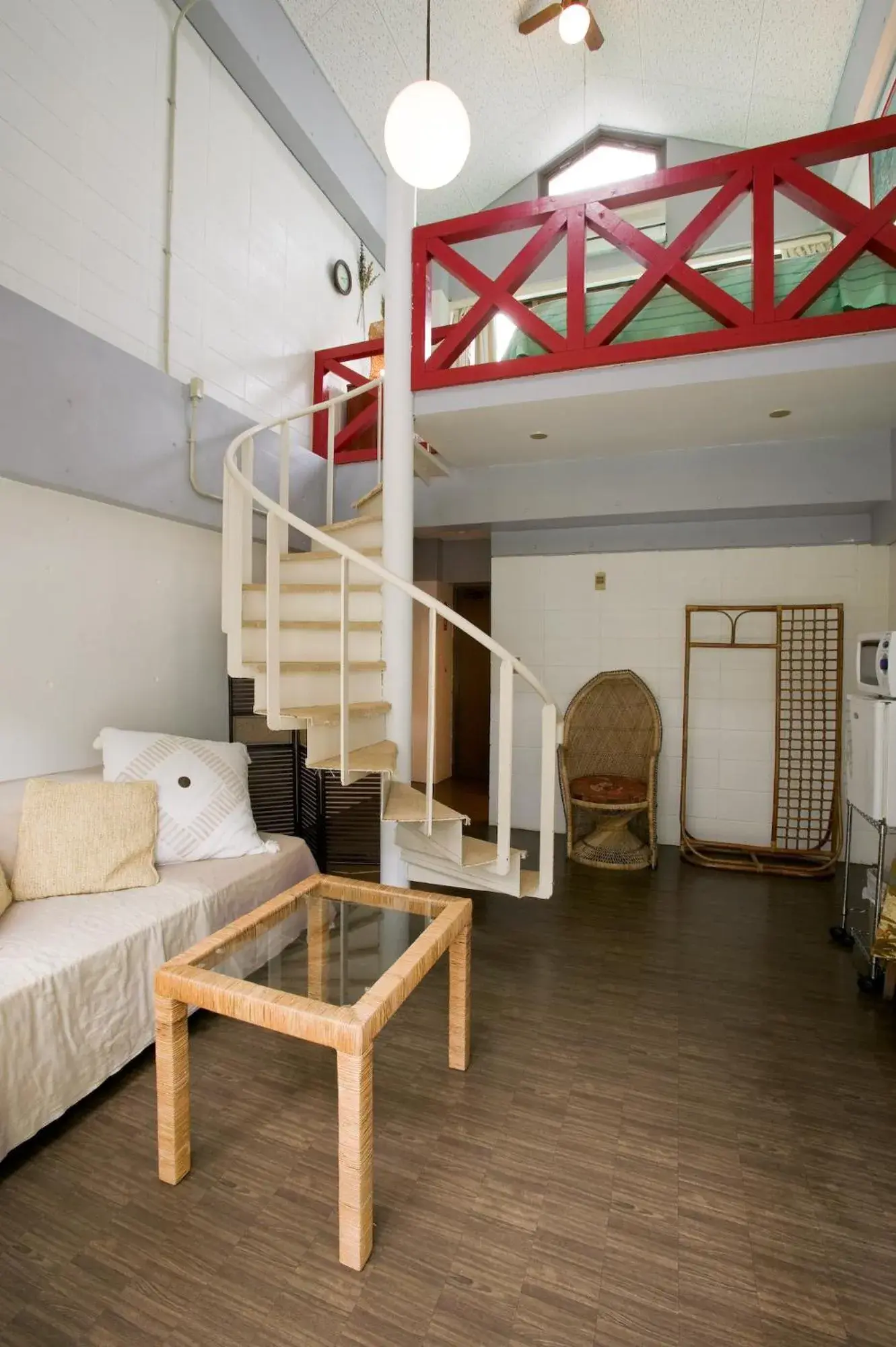 Double Room with Mountain View in Surfside Bed & Breakfast Double Room with Mountain View in Surfside Bed & Breakfast