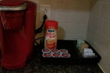 Sweet 2-Bedroom Penthouse Apartment by Amazing Property Rentals