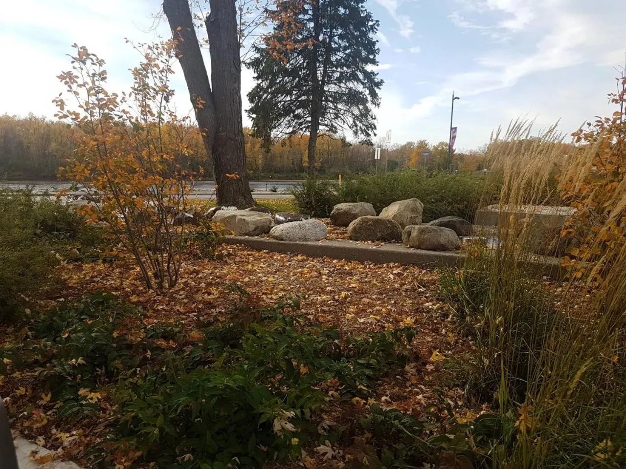 Sweet 2-Bedroom Penthouse Apartment by Amazing Property Rentals