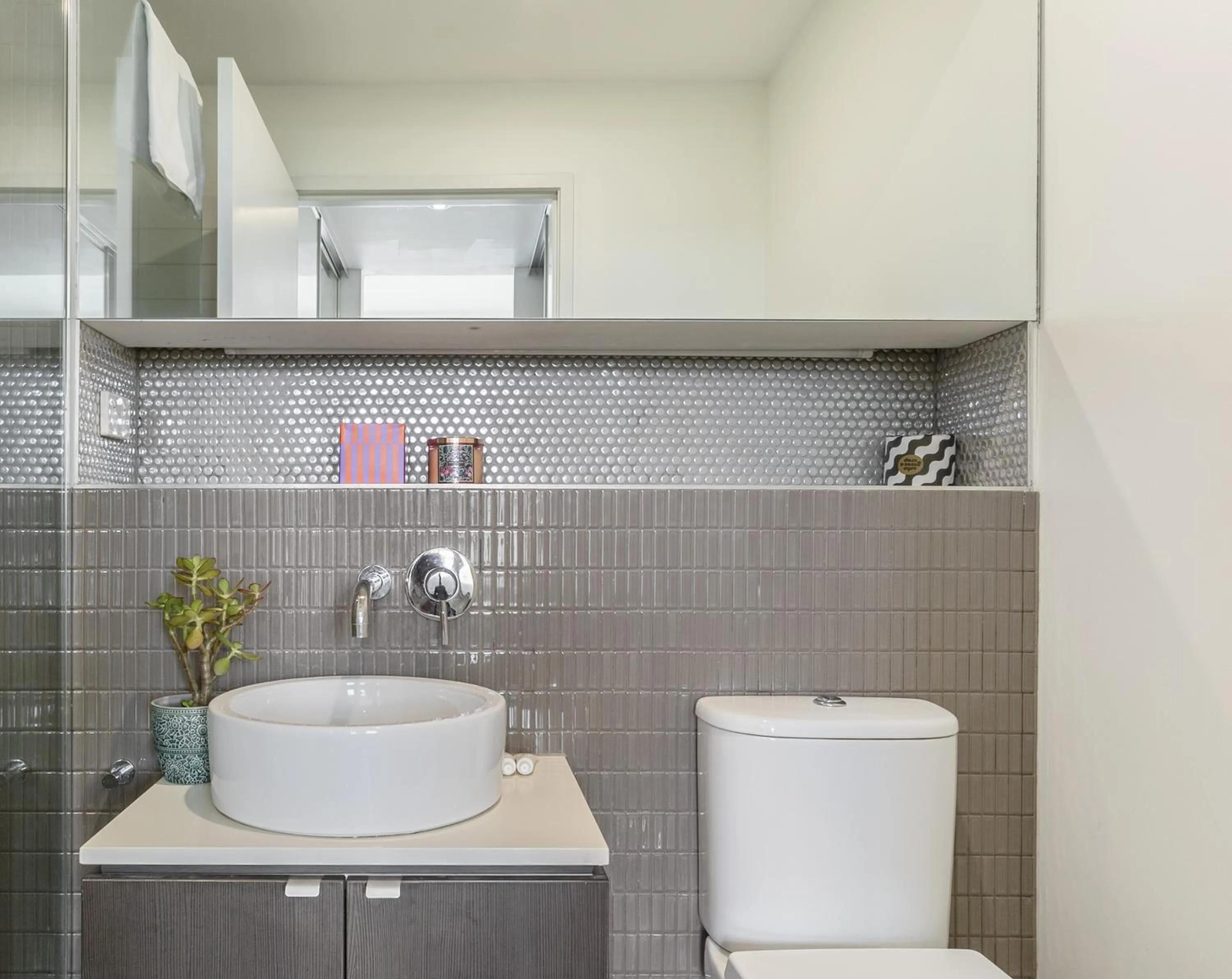 Toilet in Punthill Knox