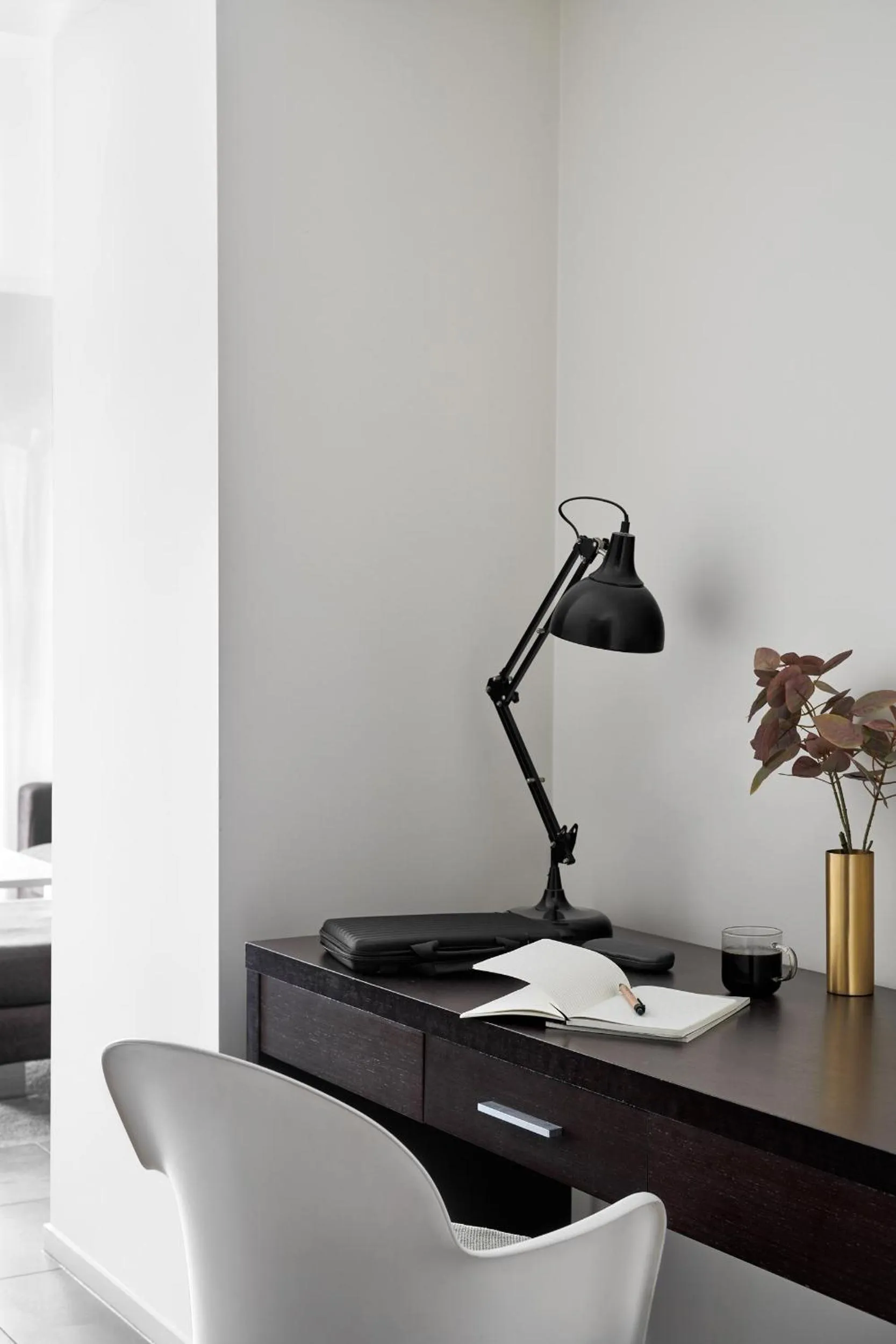 Seating area in Punthill Essendon