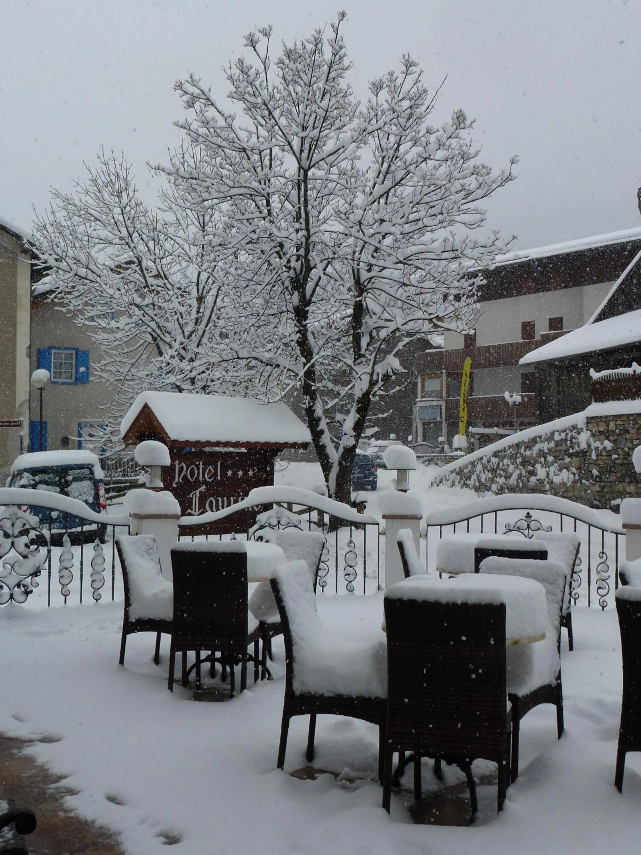 Patio in Hotel Laurino