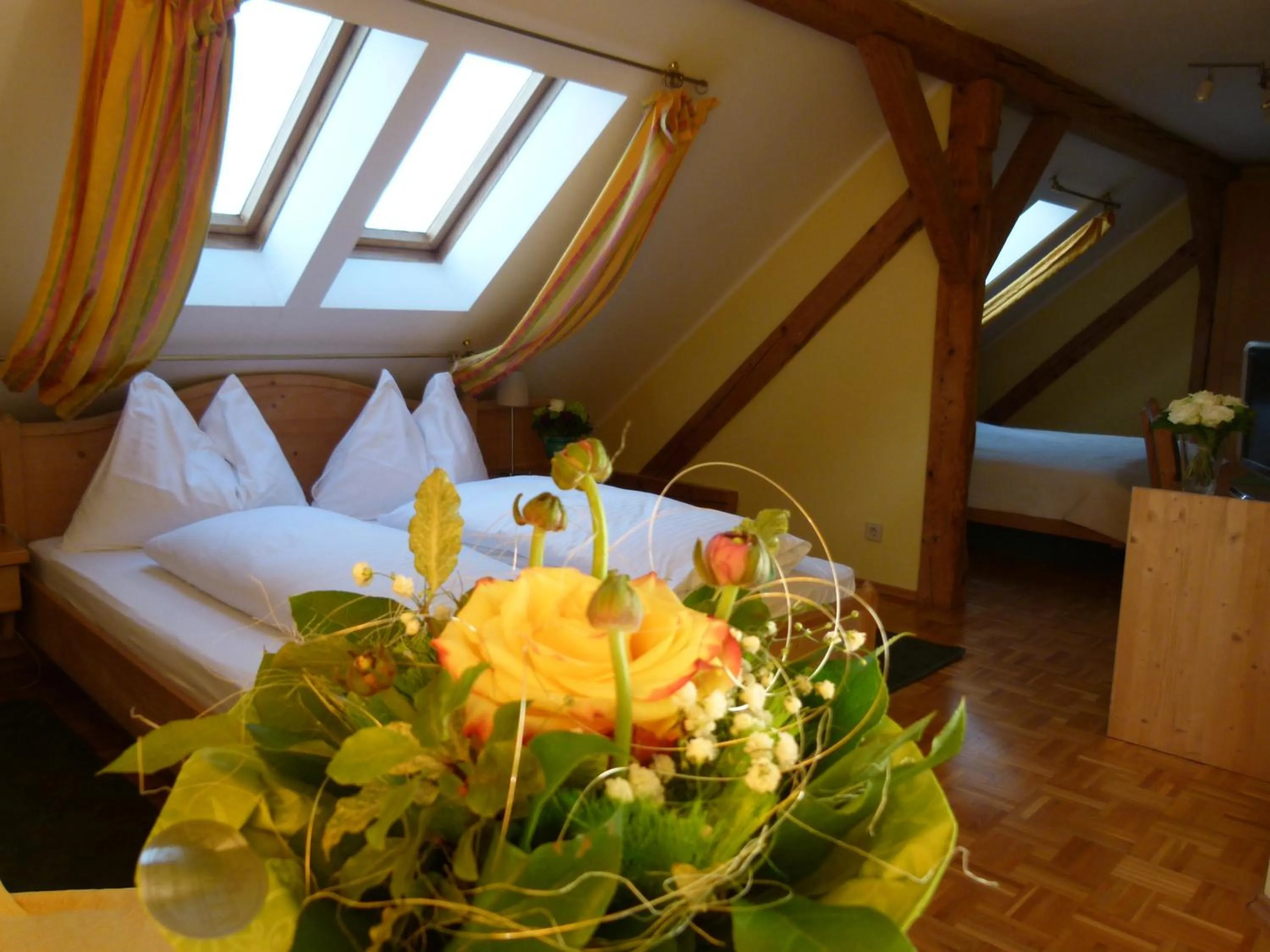 Bed in Hotel Fischachstubn