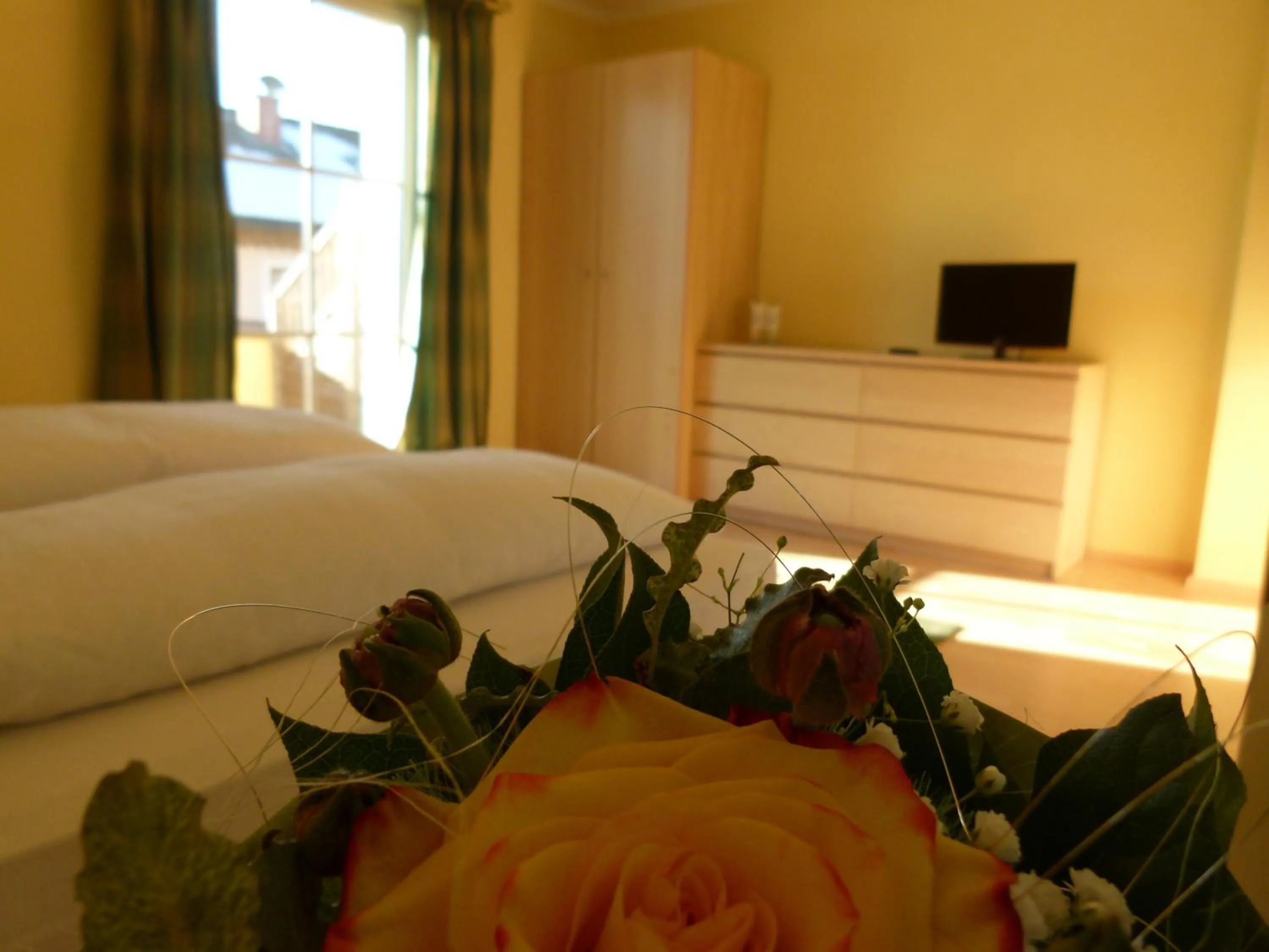 Photo of the whole room, Bed in Hotel Fischachstubn