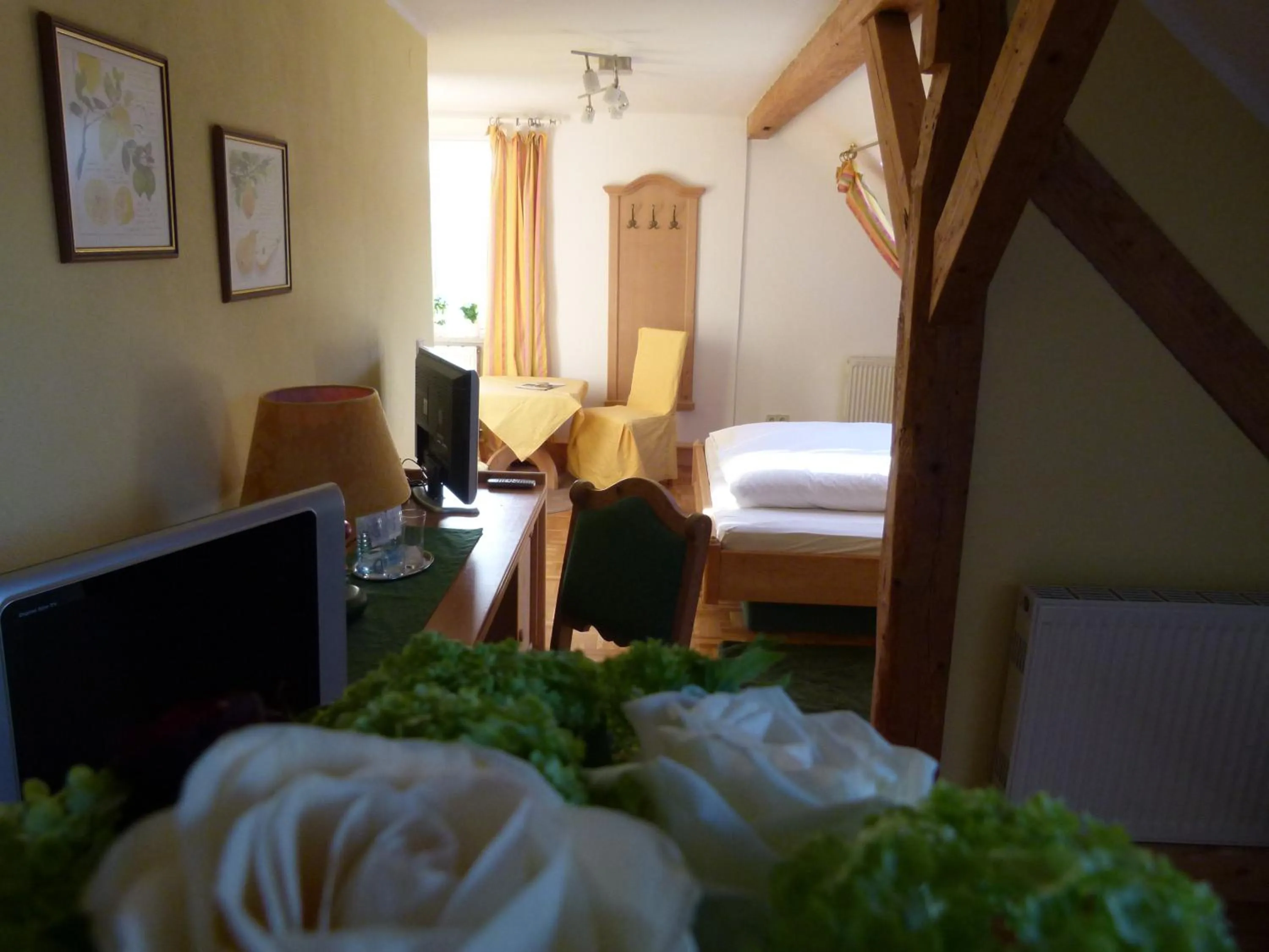 Photo of the whole room, Bed in Hotel Fischachstubn