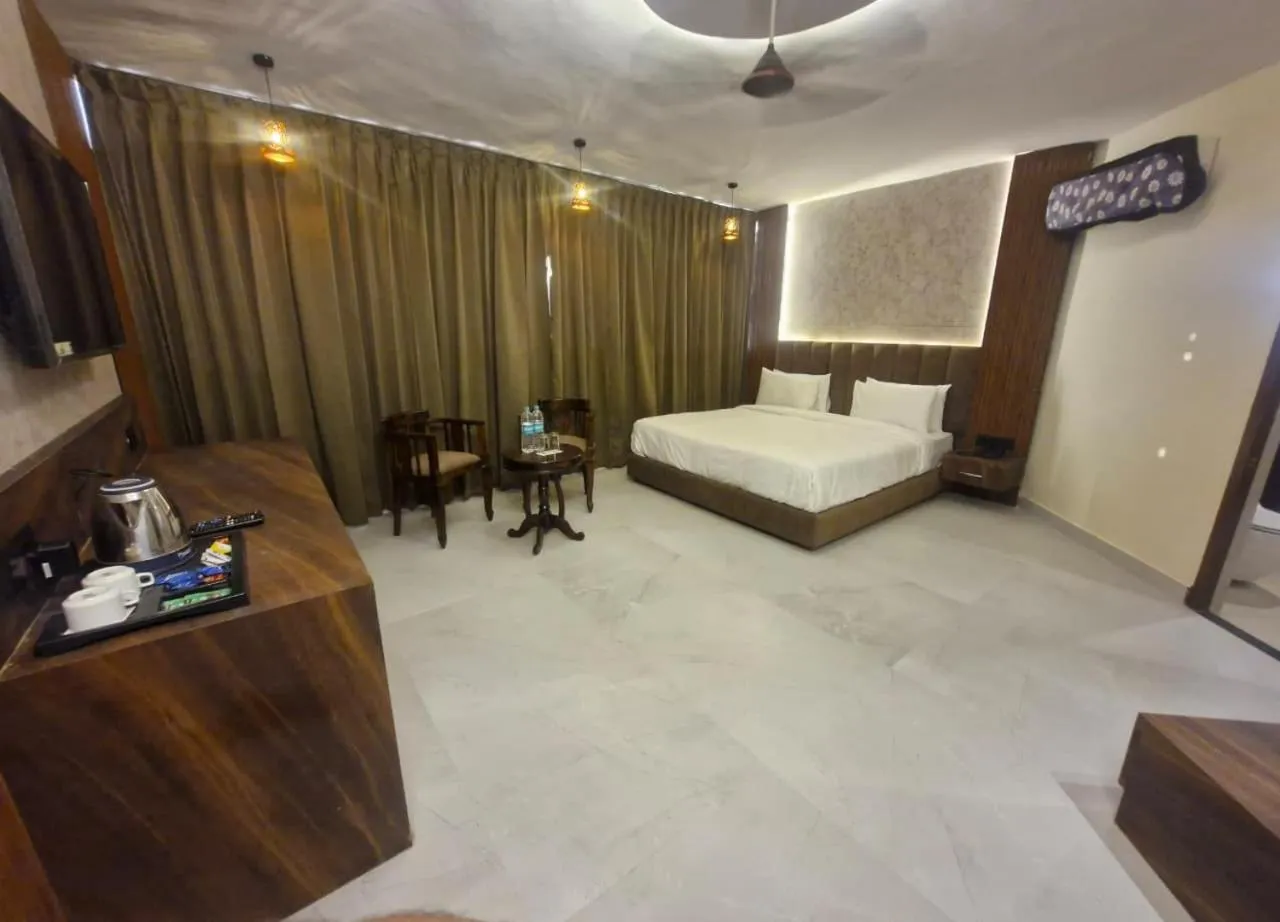 Bed in Hotel Sanctuary Resort