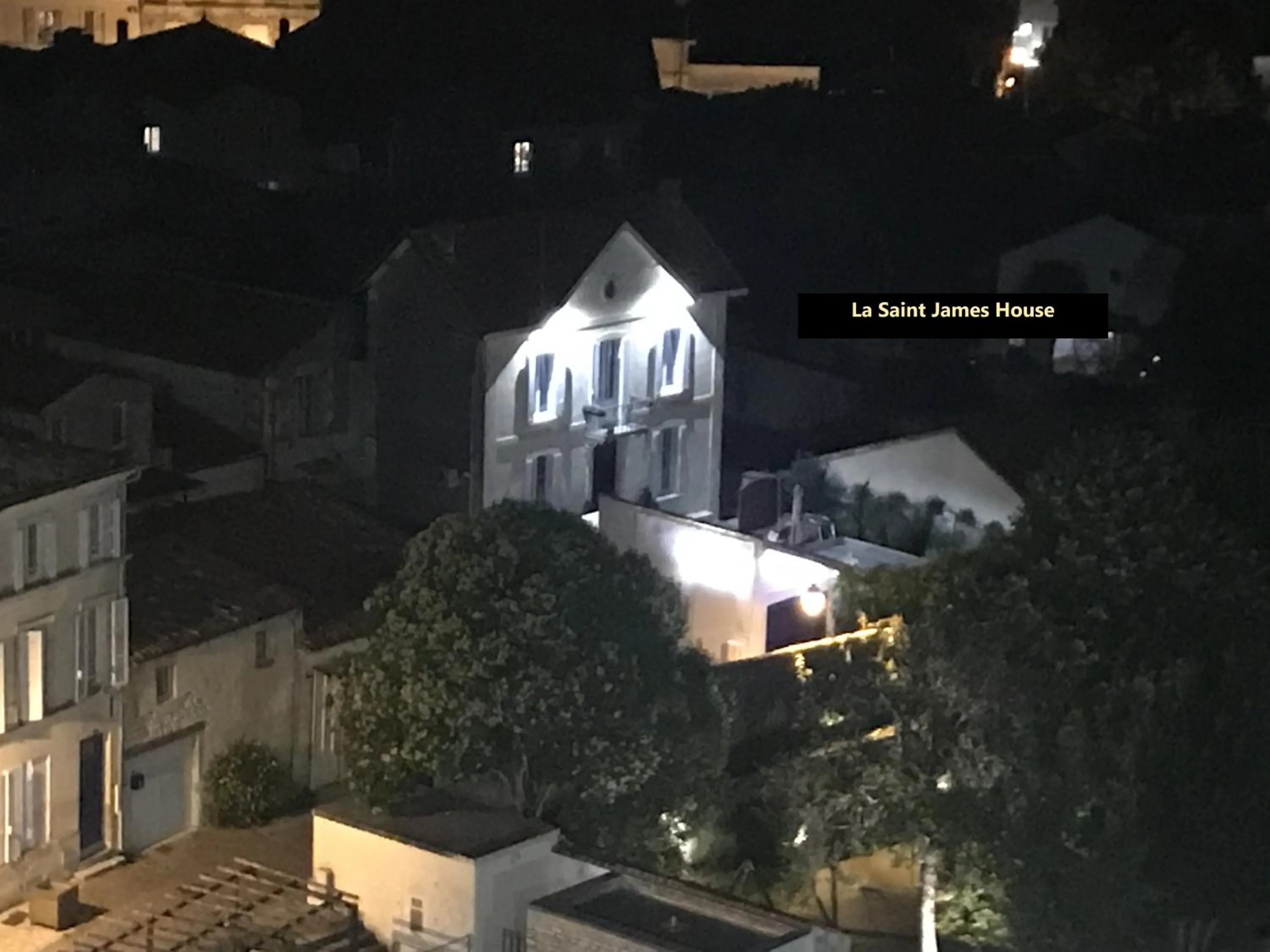 Property building in Saint James House