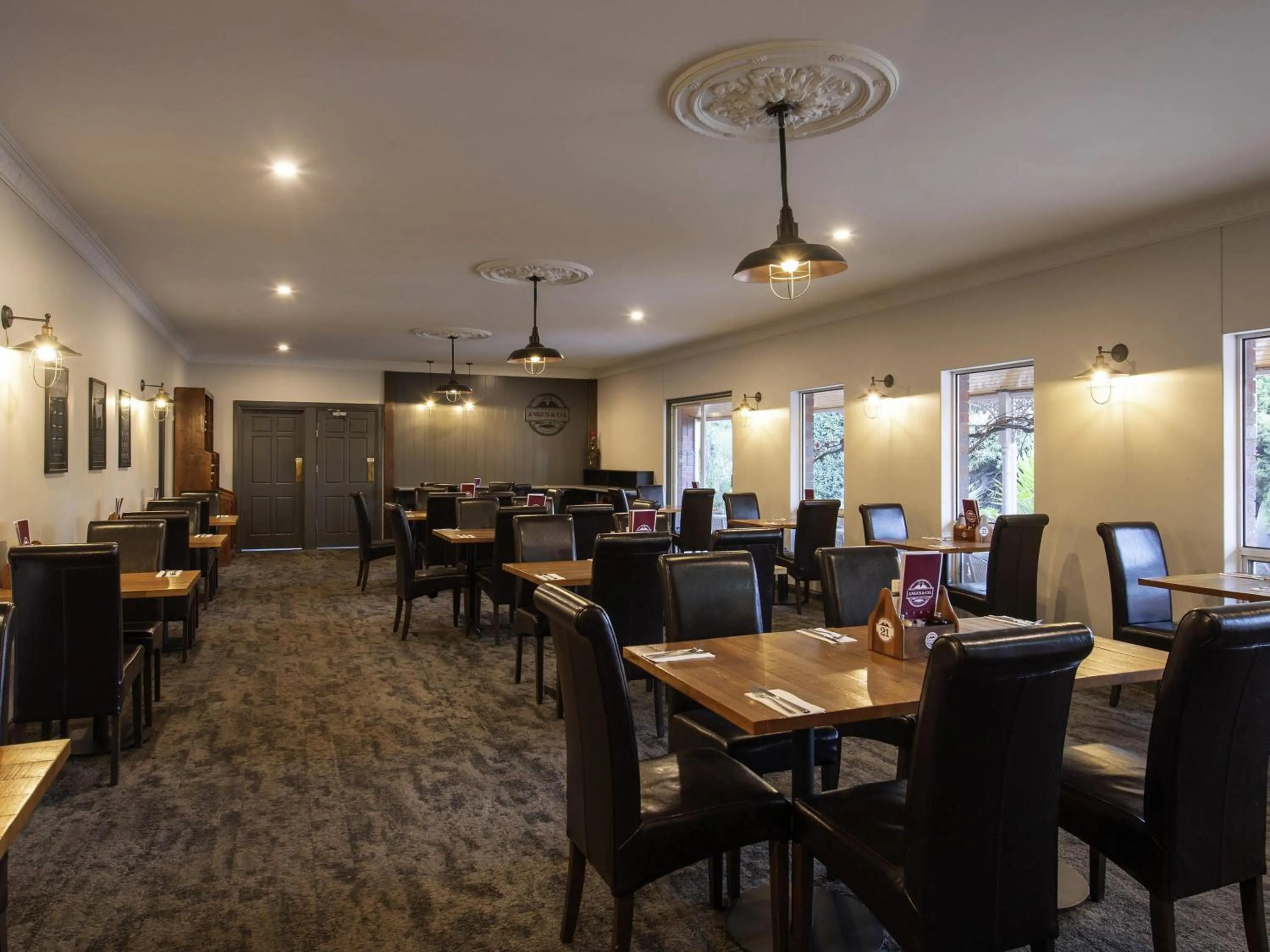 Restaurant/places to eat in Breakfree Port Pirie