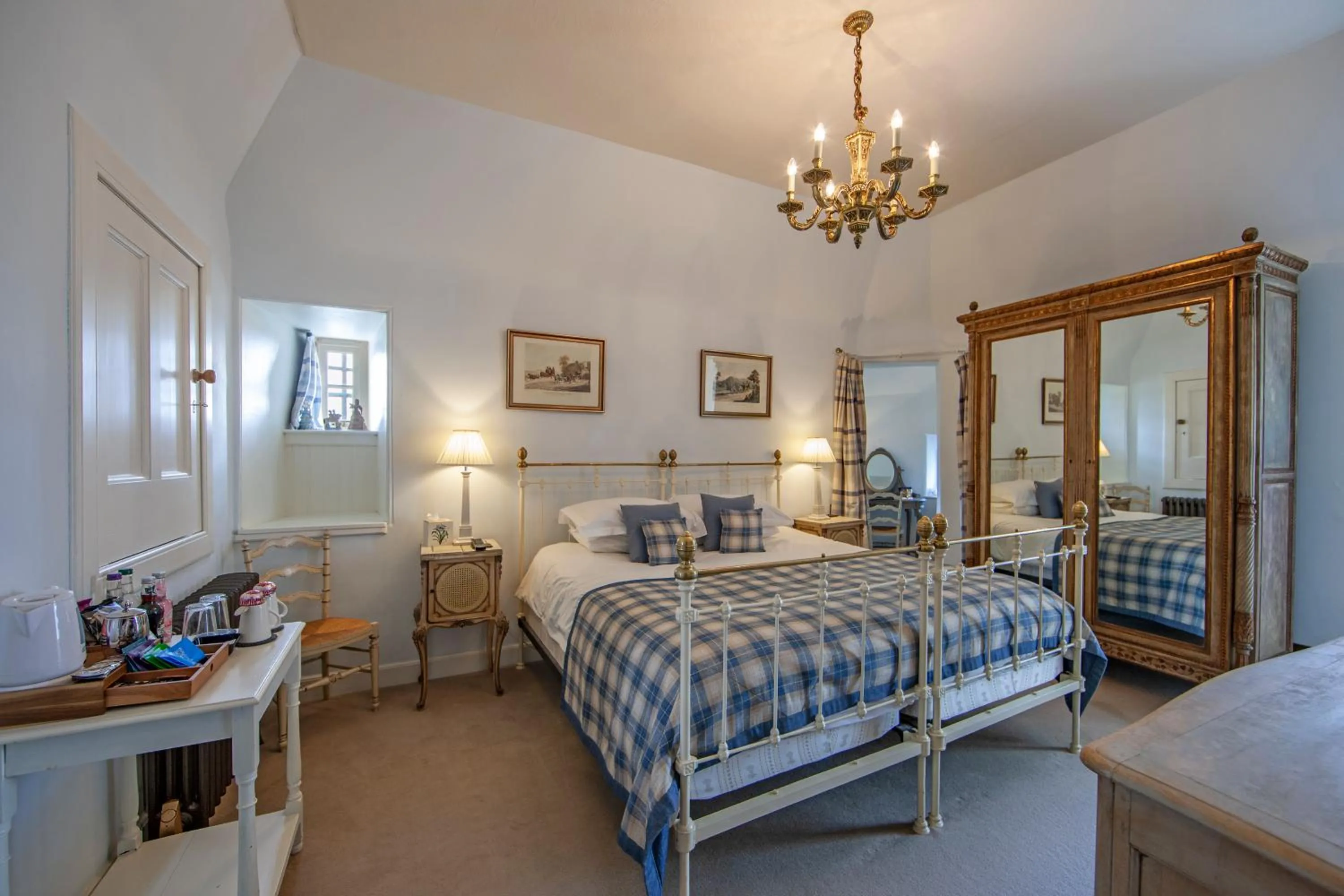 Bed in Barcaldine Castle