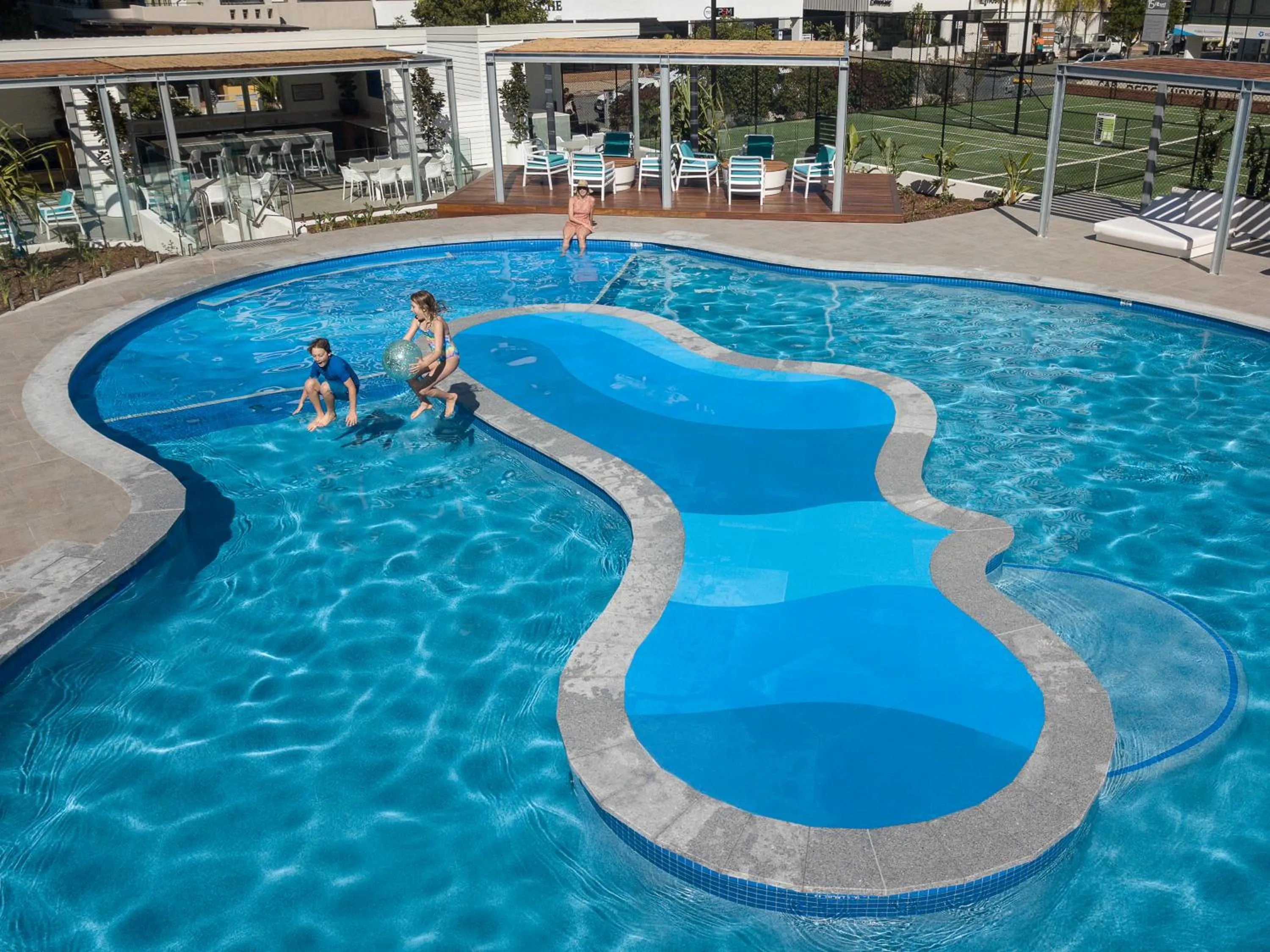 Swimming pool in ULTIQA Beach Haven on Broadbeach