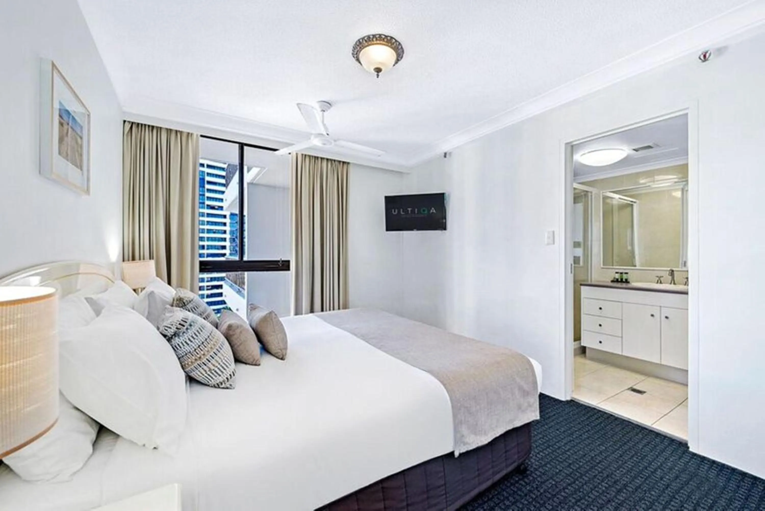 Bedroom, Bed in ULTIQA Beach Haven on Broadbeach