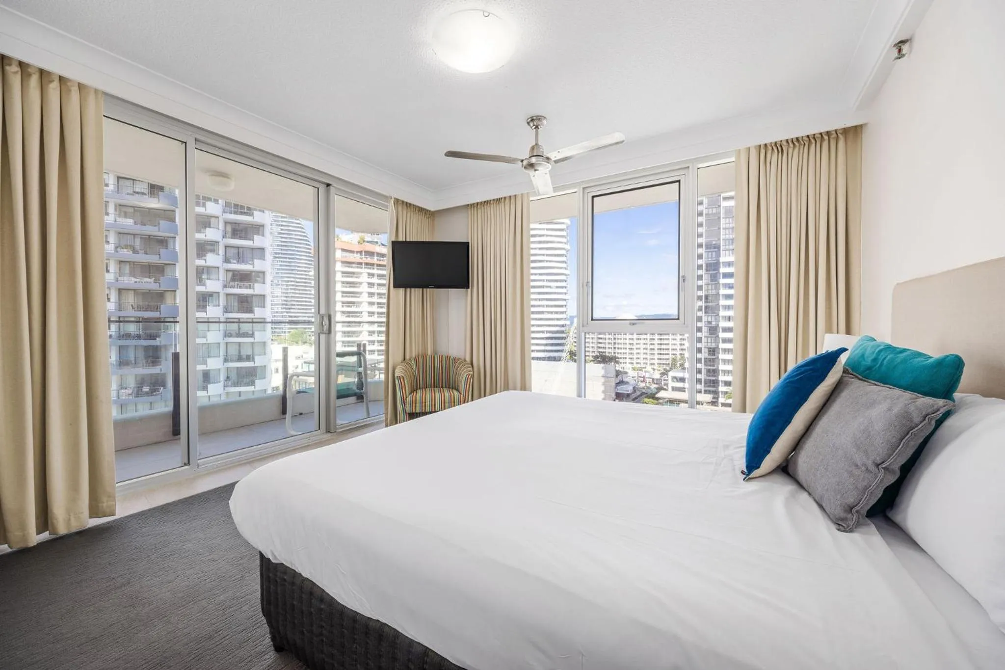 Bedroom, Bed in ULTIQA Beach Haven on Broadbeach