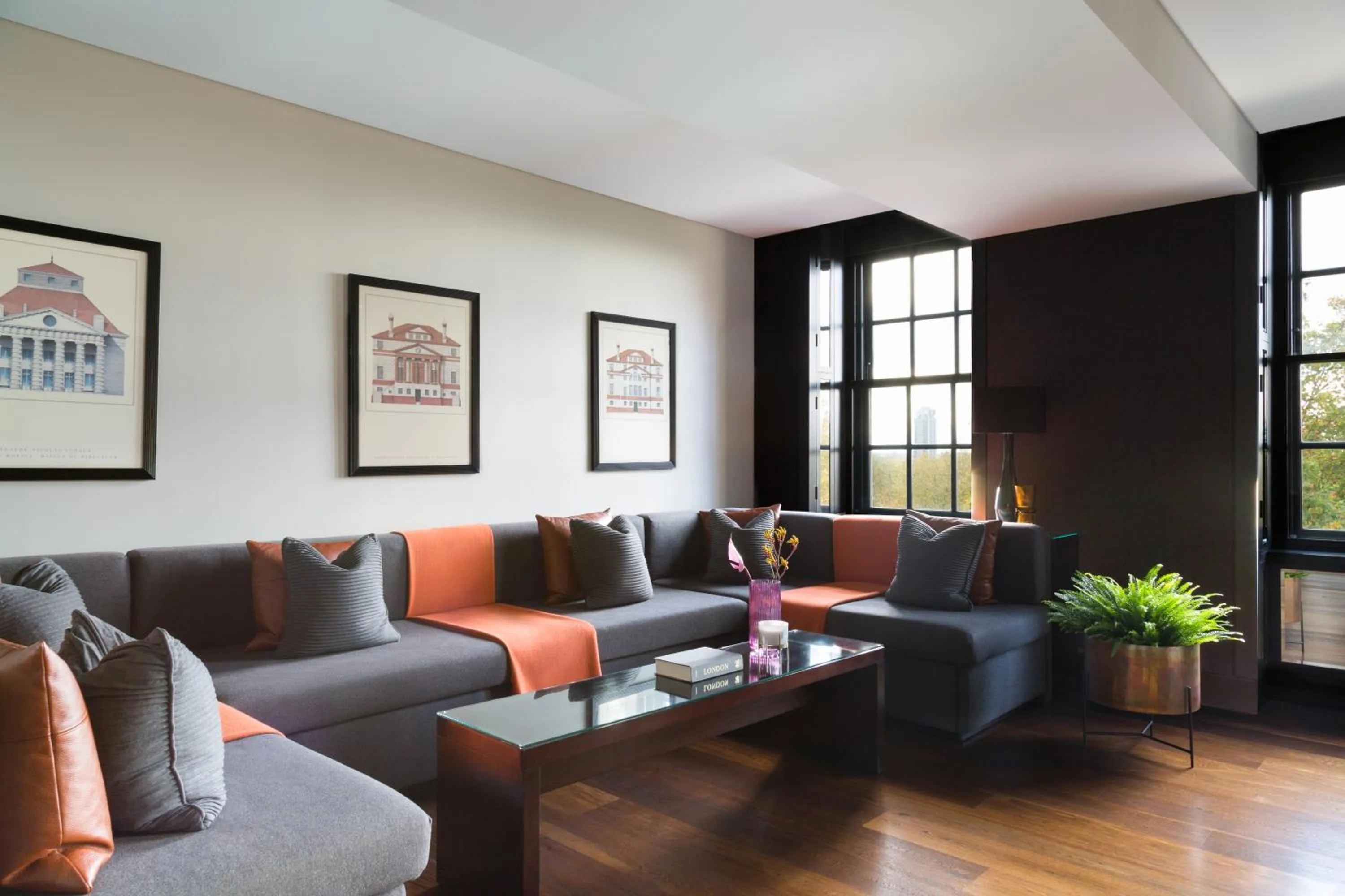 Living room in Grosvenor House Suites