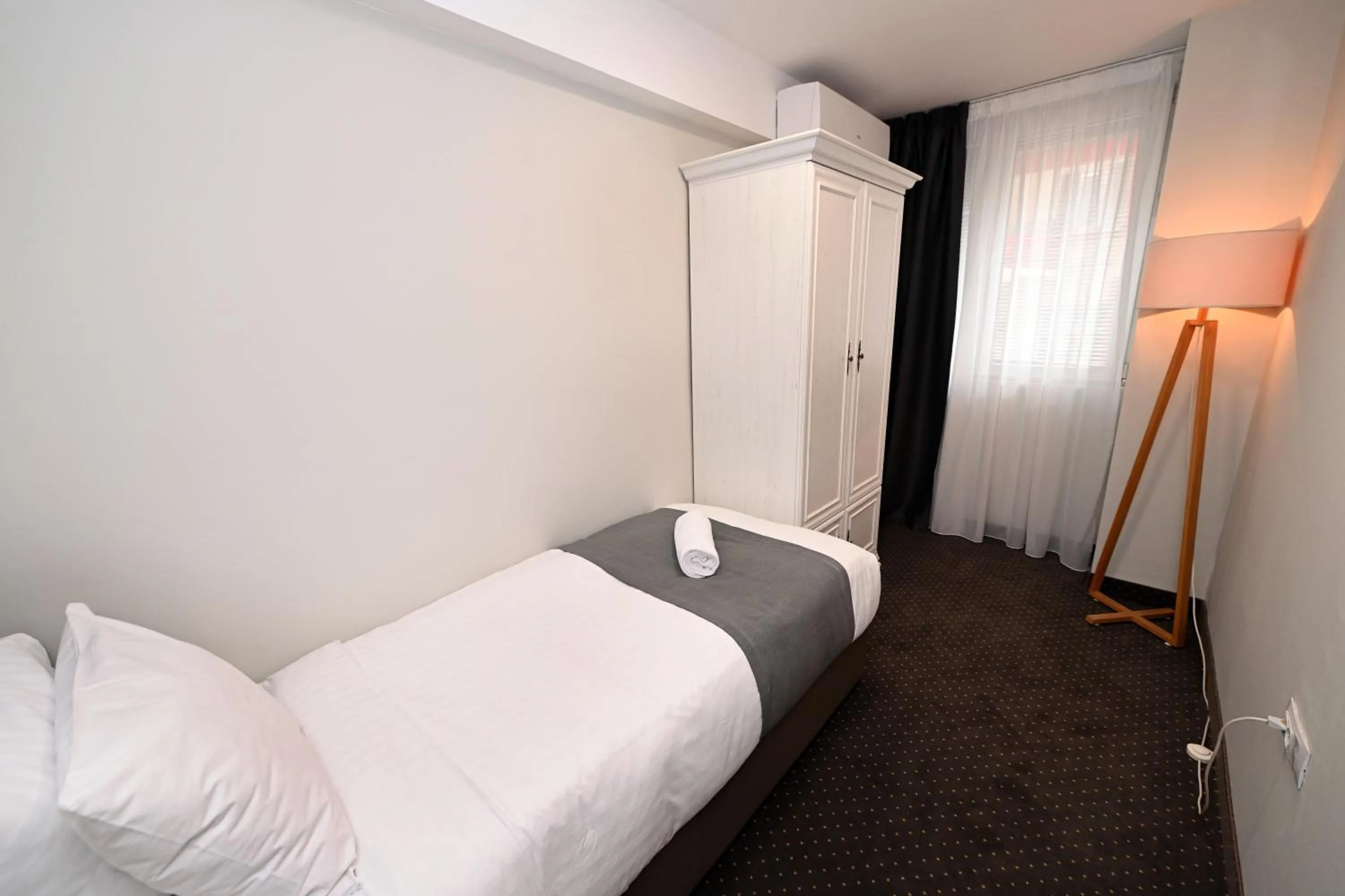 Bed in Hotel Alexandar II