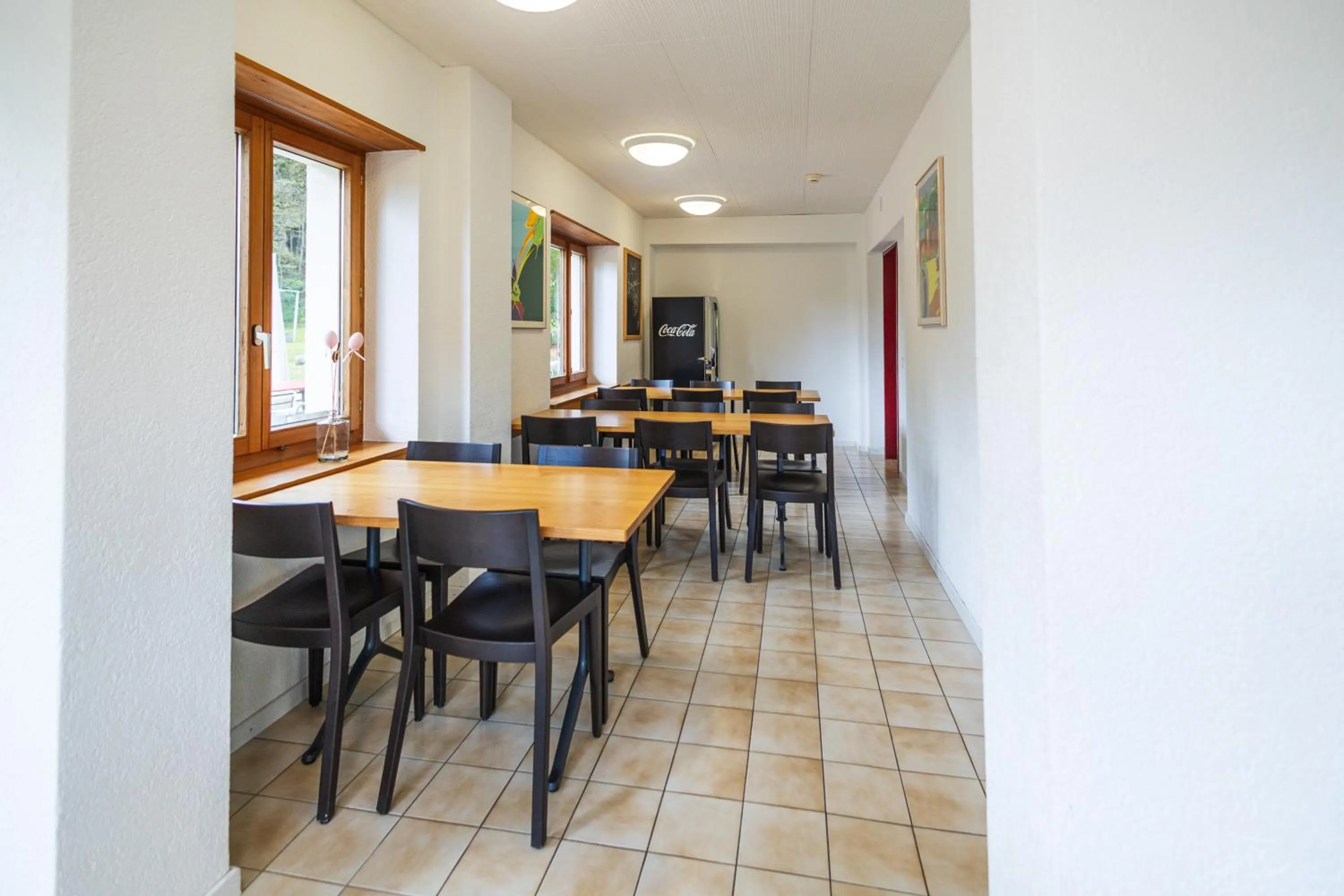 Restaurant/places to eat in Delémont Youth Hostel